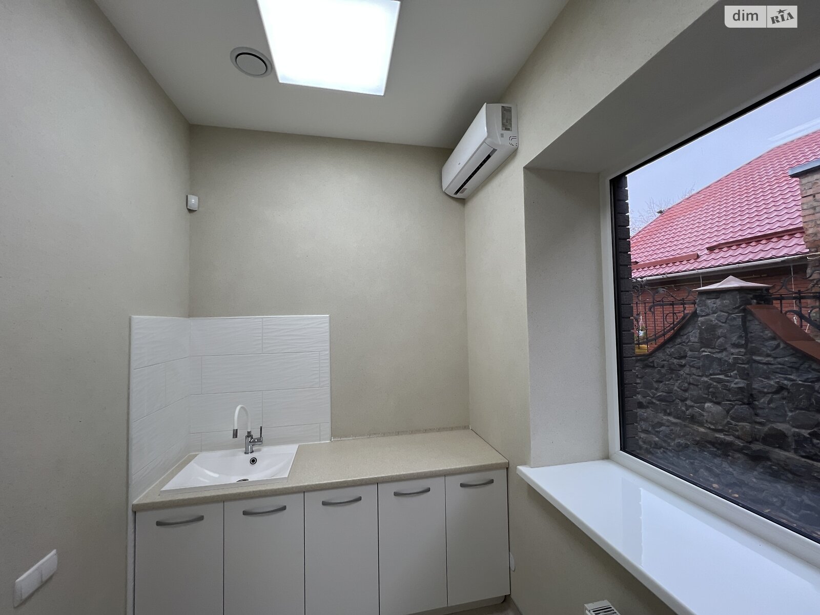 Спеціальне приміщення в Вінниці, продаж по Матроса Кішки вулиця 67, район Свердловський масив, ціна: 1 500 000 доларів за об’єкт фото 1