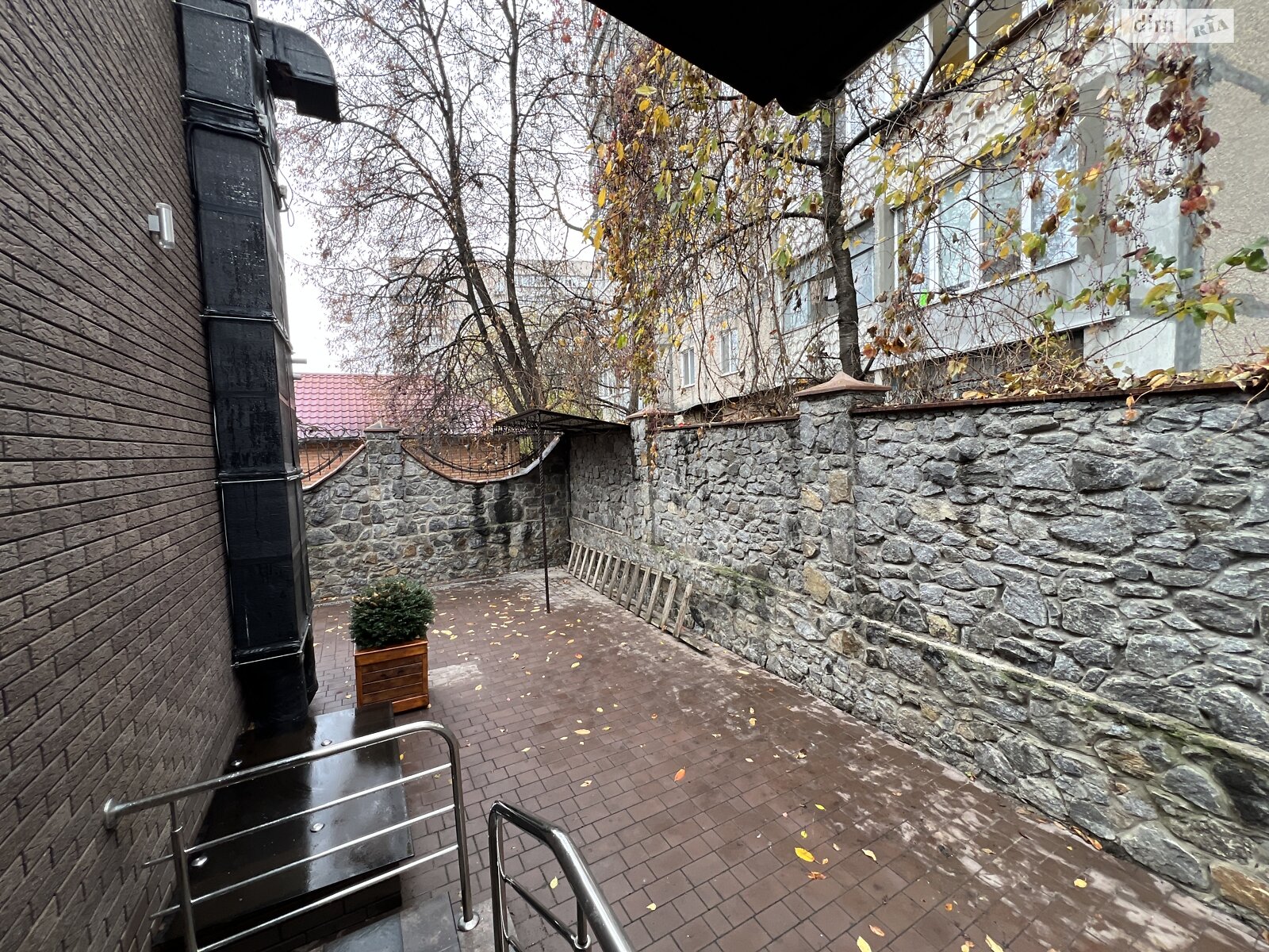 Спеціальне приміщення в Вінниці, продаж по Матроса Кішки вулиця 67, район Свердловський масив, ціна: 1 500 000 доларів за об’єкт фото 1