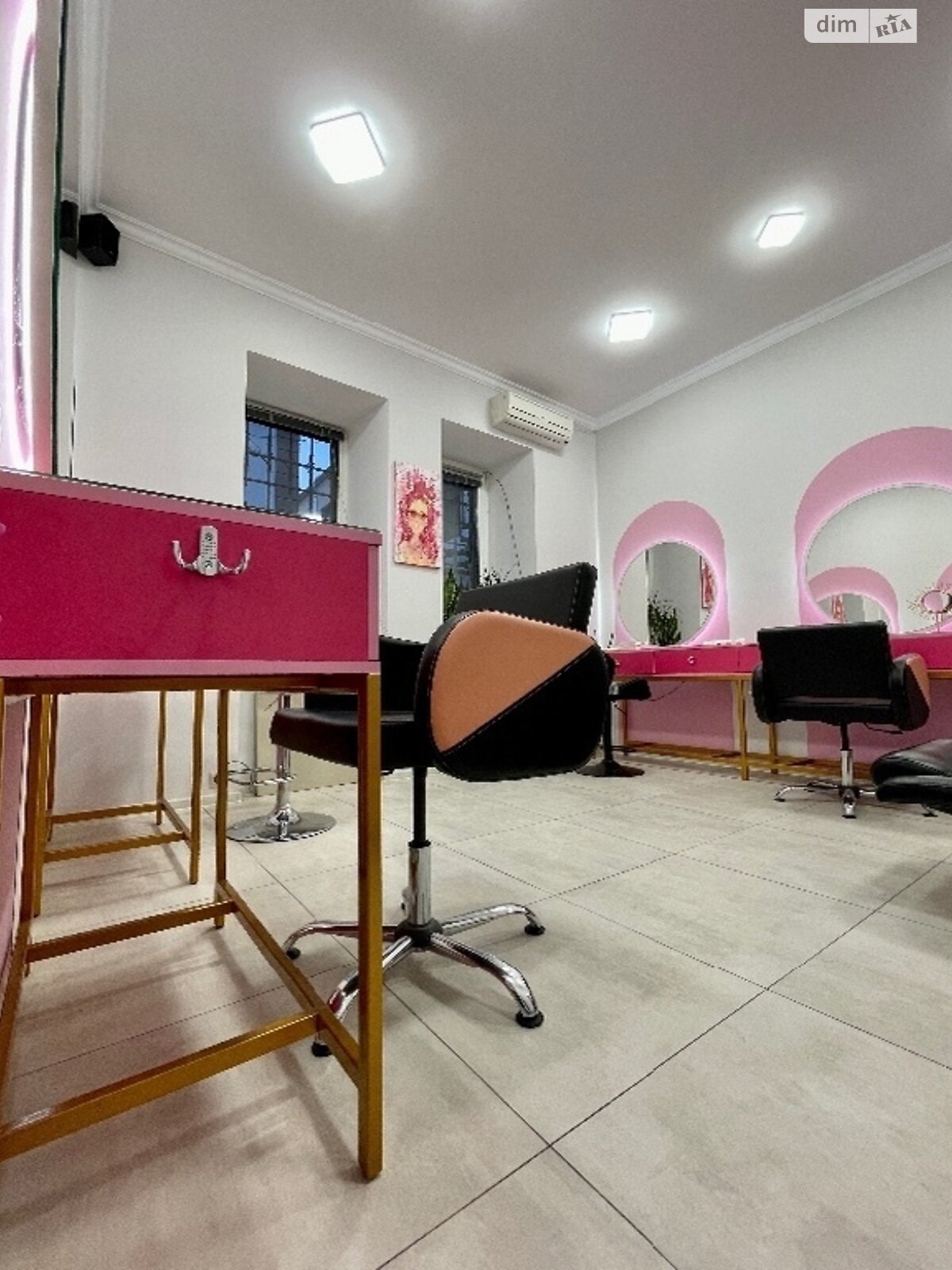 Спеціальне приміщення в Вінниці, продаж по Театральна вулиця, район Центр, ціна: 99 991 доларів за об’єкт фото 1 Спеціальне приміщення в Вінниці, продаж по Театральна вулиця, район Центр, ціна: 99 991 доларів за об’єкт фото 1