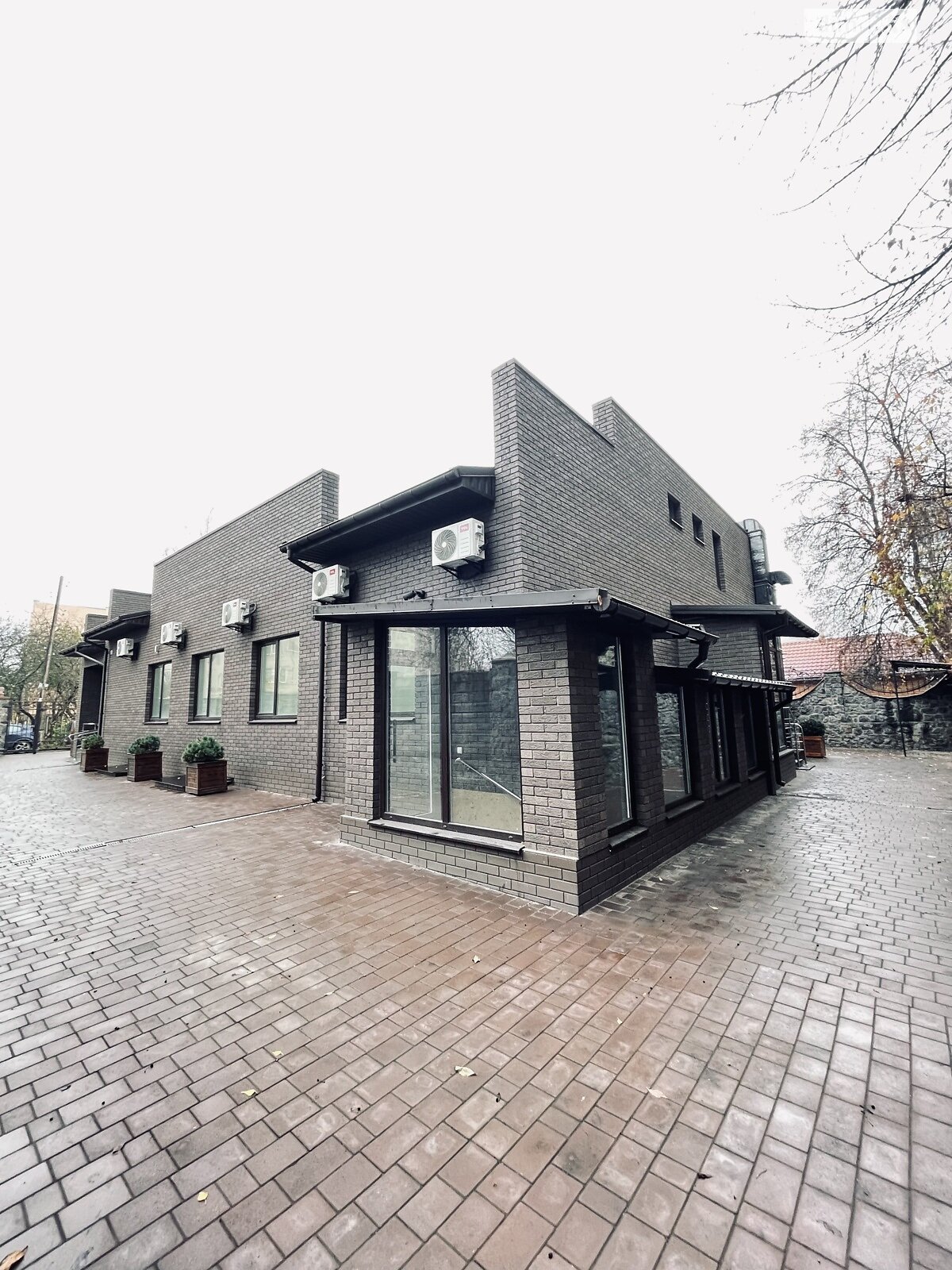 Спеціальне приміщення в Вінниці, продаж по Матроса Кішки вулиця 67, район Урожай, ціна: 1 500 000 доларів за об’єкт фото 1