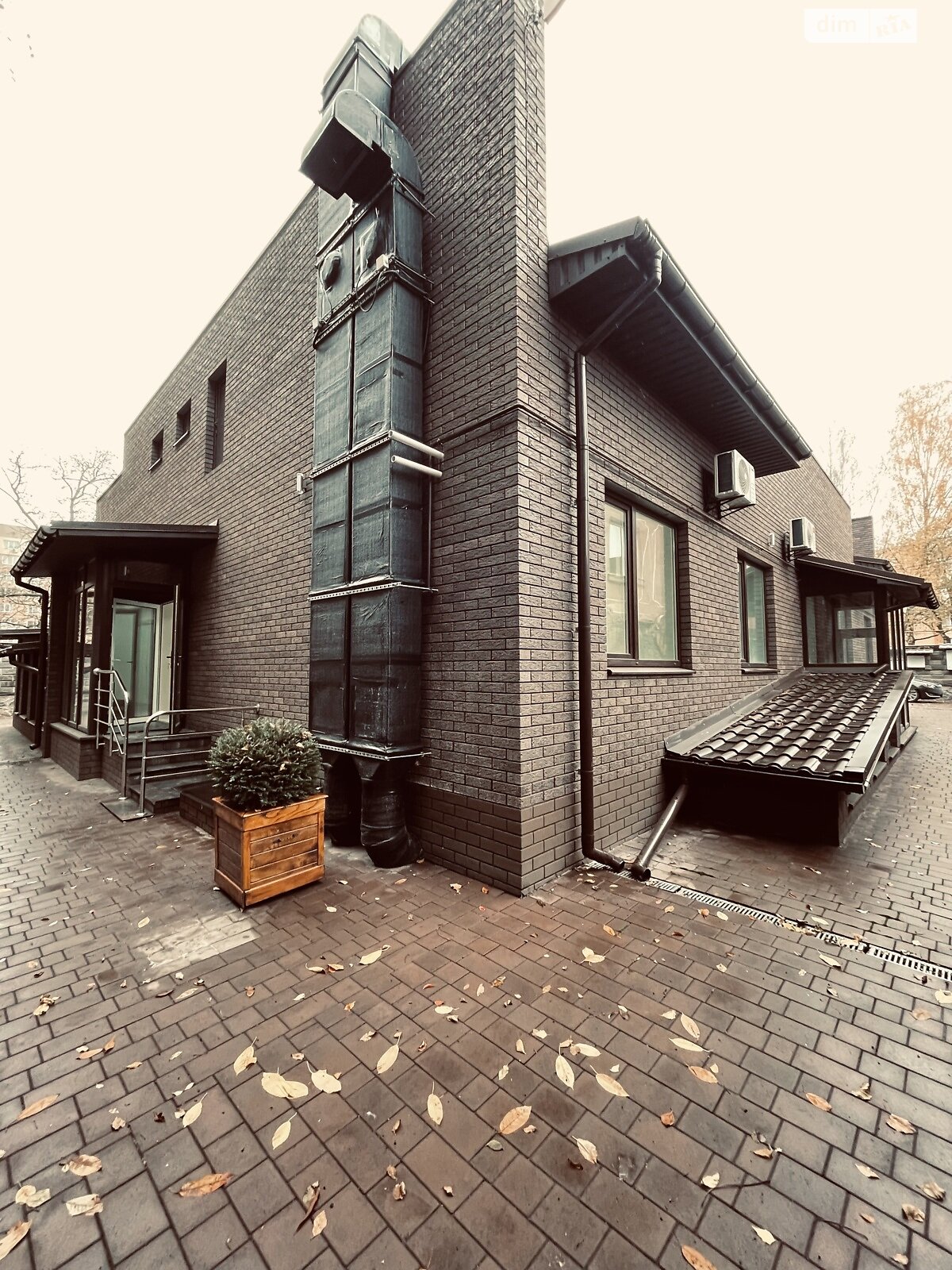 Спеціальне приміщення в Вінниці, продаж по Матроса Кішки вулиця 67, район Урожай, ціна: 1 500 000 доларів за об’єкт фото 1