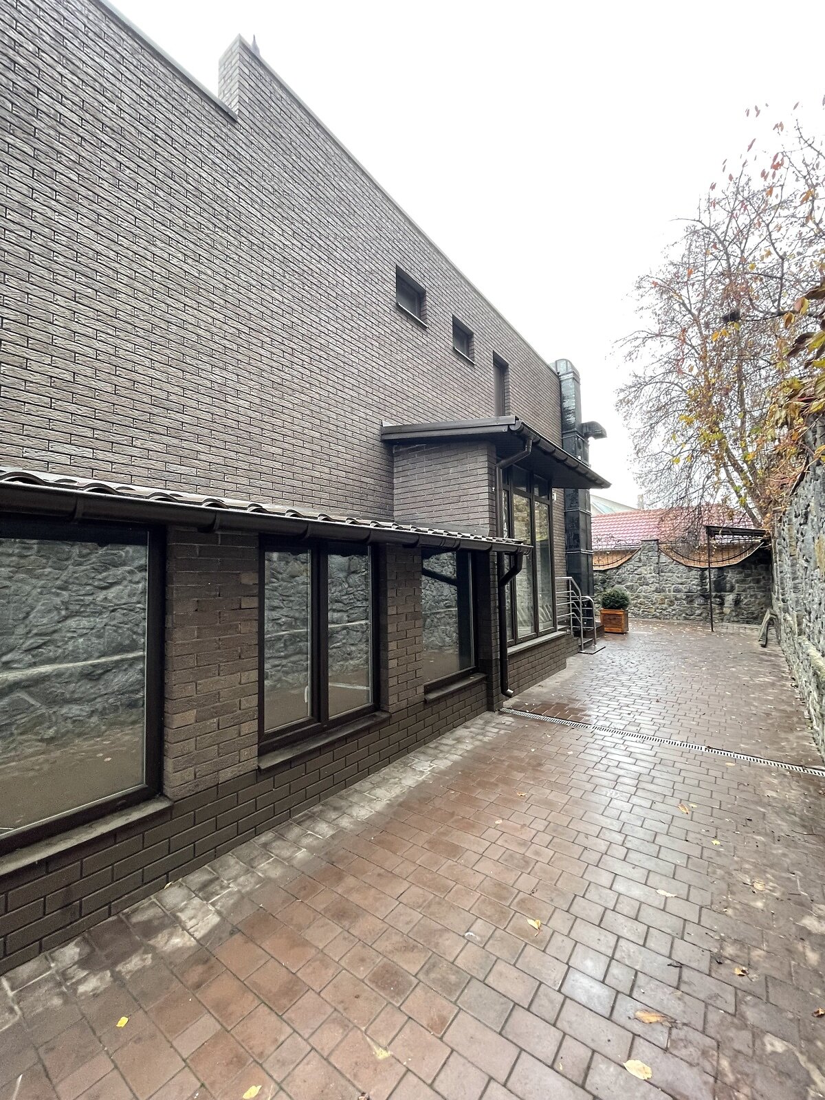 Спеціальне приміщення в Вінниці, продаж по Матроса Кішки вулиця 67, район Урожай, ціна: 1 500 000 доларів за об’єкт фото 1