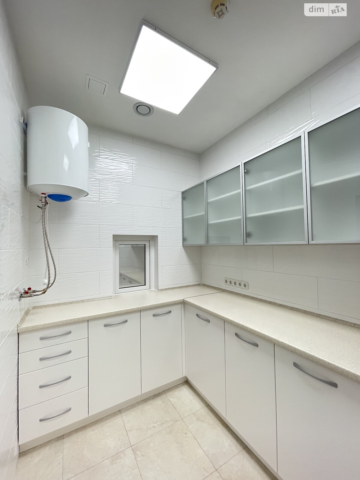 Спеціальне приміщення в Вінниці, продаж по Матроса Кішки вулиця 67, район Урожай, ціна: 1 500 000 доларів за об’єкт фото 1