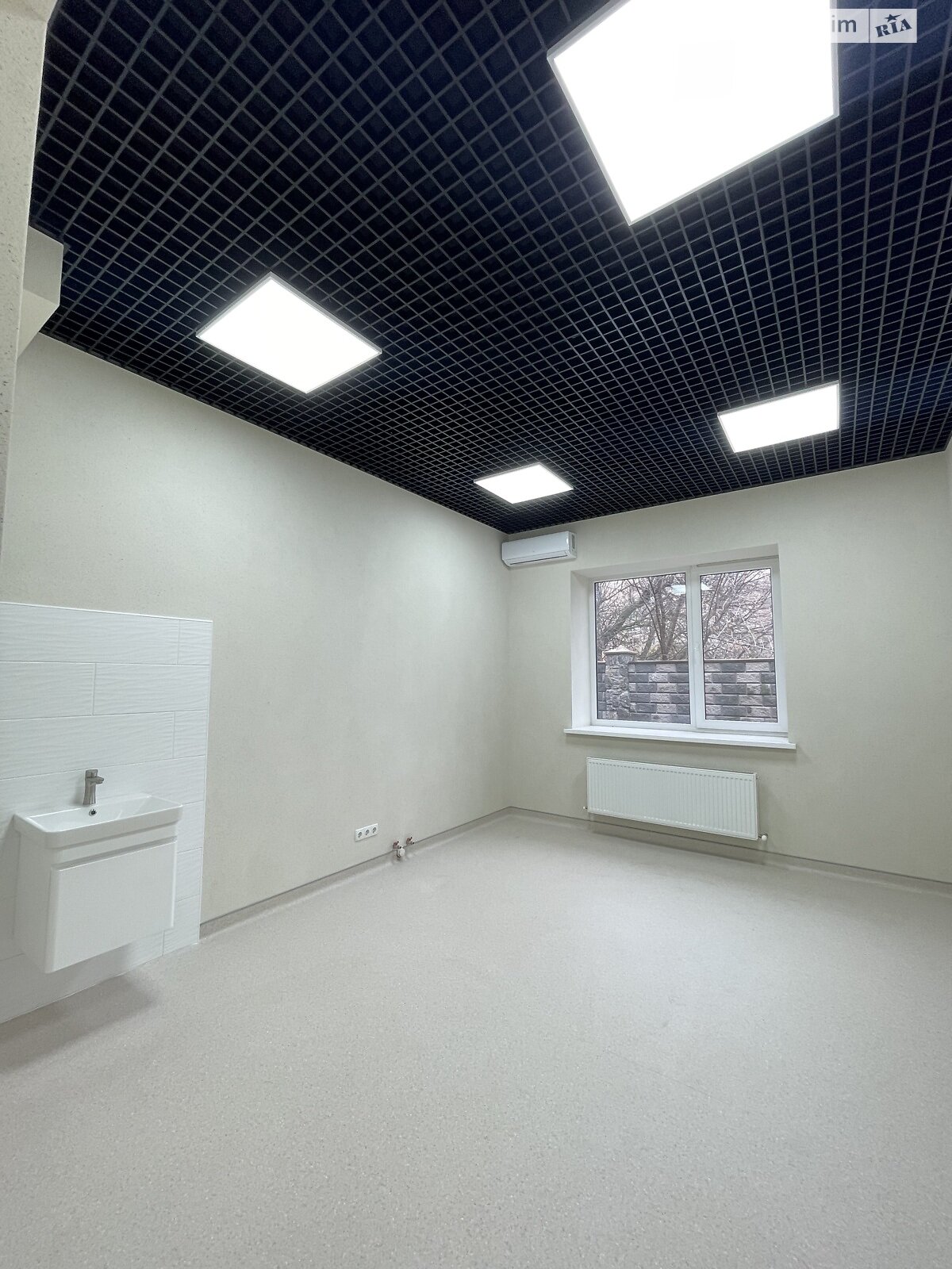 Спеціальне приміщення в Вінниці, продаж по Матроса Кішки вулиця 67, район Урожай, ціна: 1 500 000 доларів за об’єкт фото 1