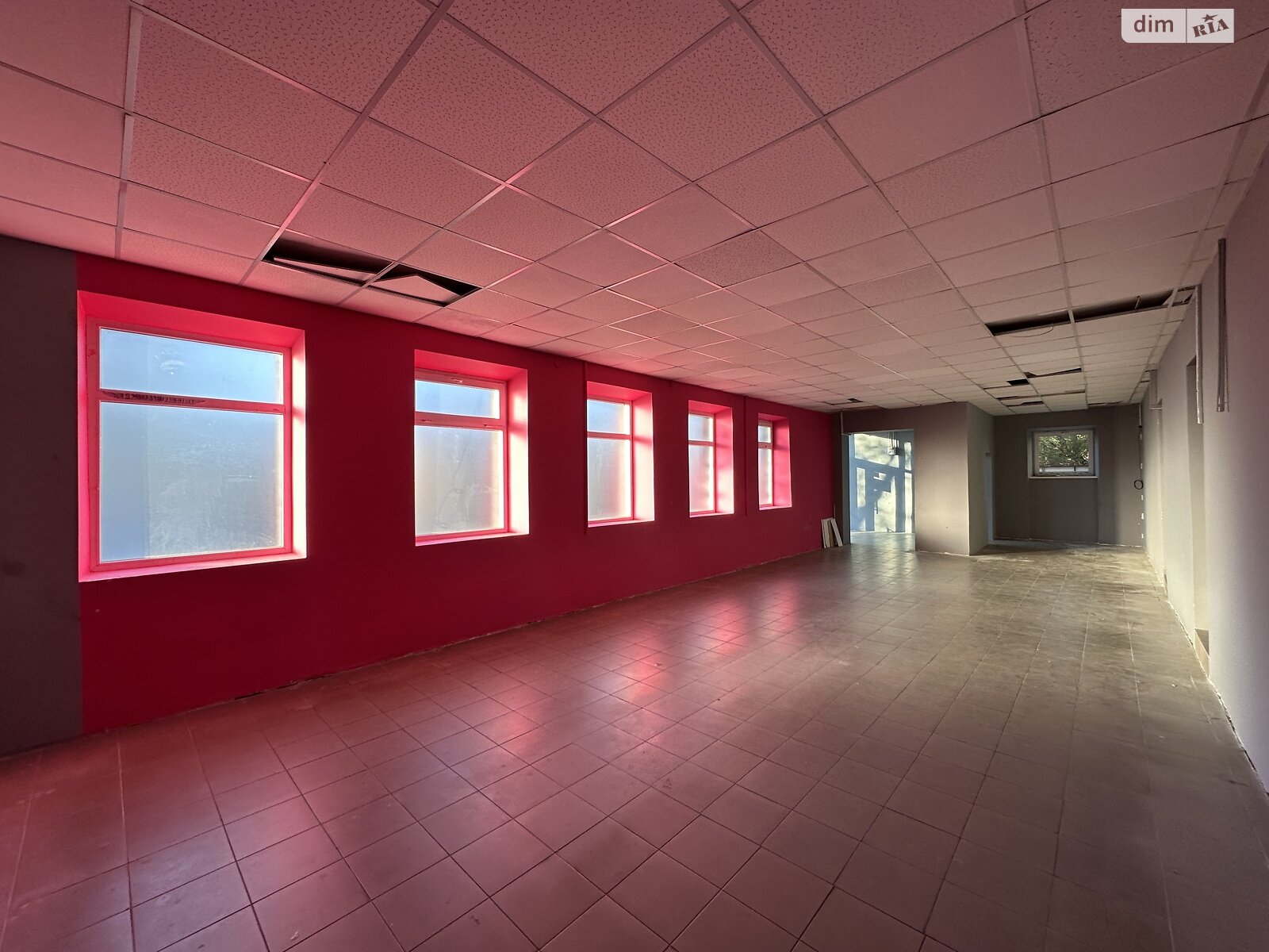 Спеціальне приміщення в Вінниці, продаж по Юрія Клена вулиця, район Військове містечко, ціна: 265 000 доларів за об’єкт фото 1 Спеціальне приміщення в Вінниці, продаж по Юрія Клена вулиця, район Військове містечко, ціна: 265 000 доларів за об’єкт фото 1