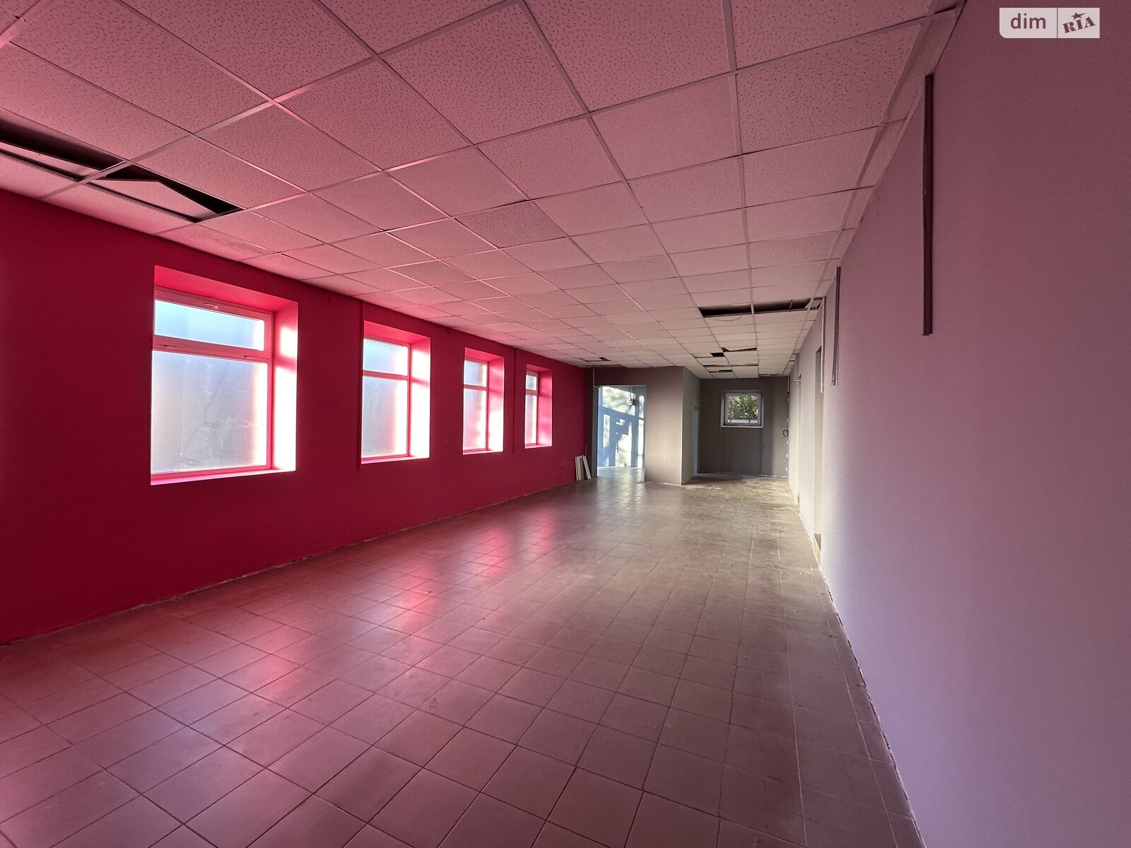 Спеціальне приміщення в Вінниці, продаж по Юрія Клена вулиця, район Військове містечко, ціна: 265 000 доларів за об’єкт фото 1 Спеціальне приміщення в Вінниці, продаж по Юрія Клена вулиця, район Військове містечко, ціна: 265 000 доларів за об’єкт фото 1