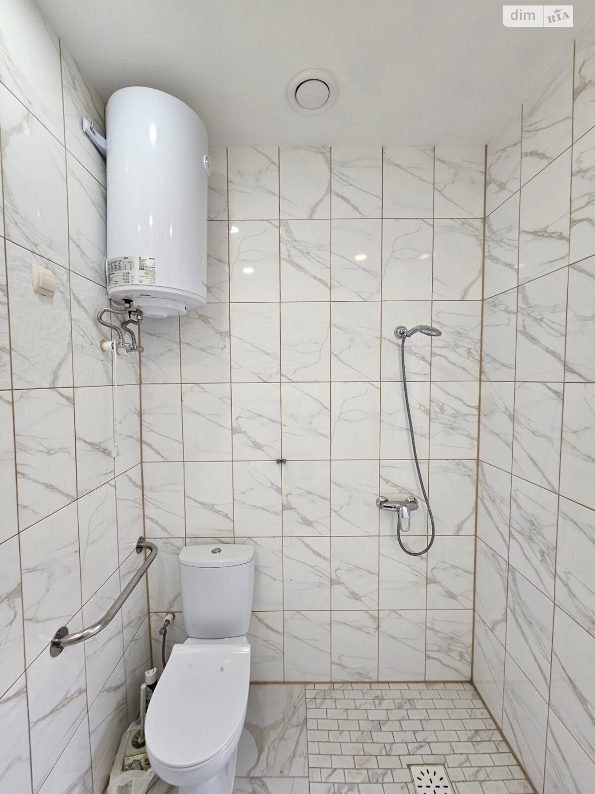 Специальное помещение в Ворзеле, Курортная улица 25А, цена продажи: 44 900 долларов за объект фото 1 Специальное помещение в Ворзеле, Курортная улица 25А, цена продажи: 44 900 долларов за объект фото 1