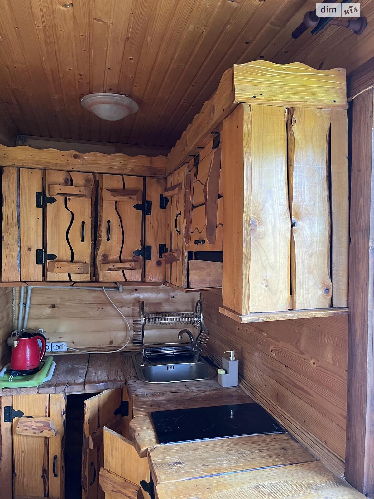 Спеціальне приміщення в Яремчі, продаж по Івана Франка вулиця, район Яремче, ціна: 600 000 доларів за об’єкт фото 1 Спеціальне приміщення в Яремчі, продаж по Івана Франка вулиця, район Яремче, ціна: 600 000 доларів за об’єкт фото 1