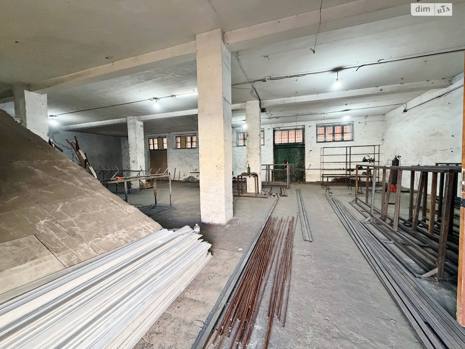 Специальное помещение в Запорожье, продажа по Радистов улица 54, район Шевченковский, цена: 290 000 долларов за объект фото 1