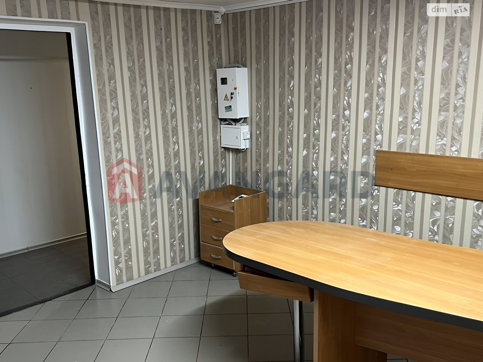 Специальное помещение в Запорожье, продажа по Соборный пр. 170Г, район Вознесеновский (Орджоникидзевский), цена: 12 500 долларов за объект фото 1 Специальное помещение в Запорожье, продажа по Соборный пр. 170Г, район Вознесеновский (Орджоникидзевский), цена: 12 500 долларов за объект фото 1