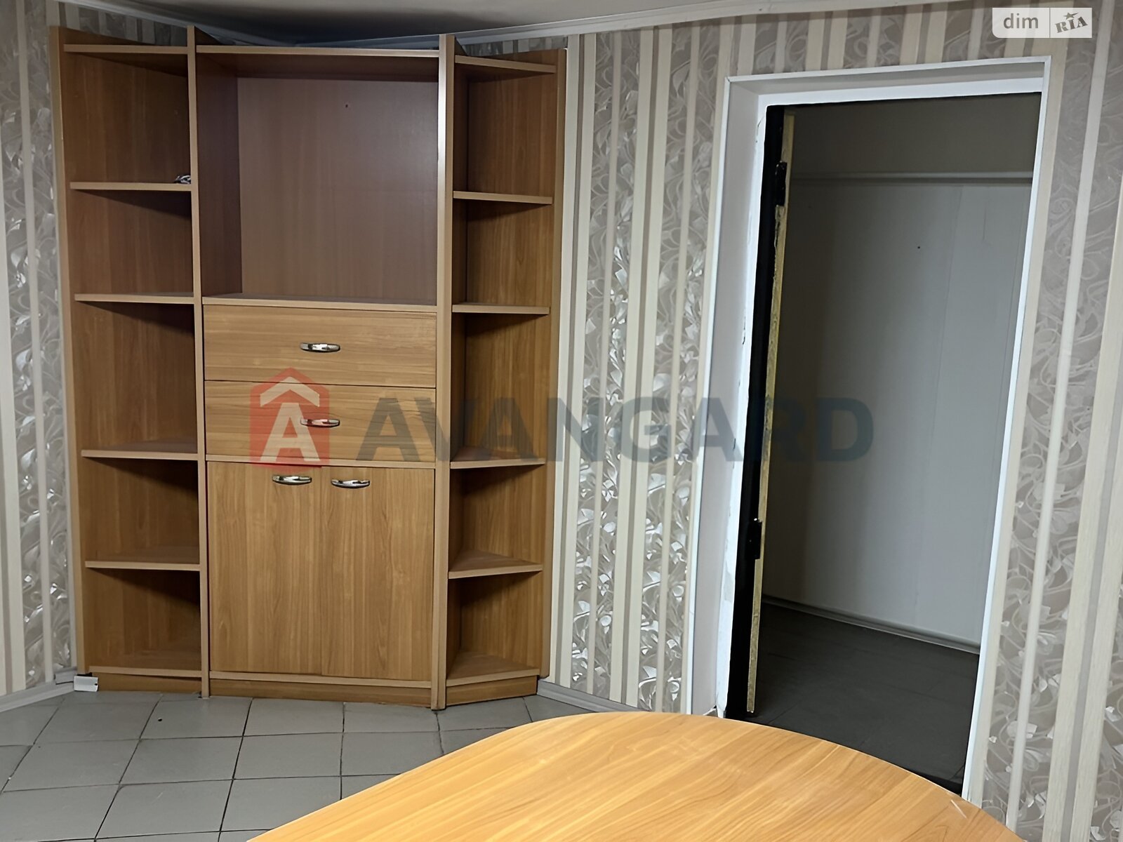 Специальное помещение в Запорожье, продажа по Соборный пр. 170Г, район Вознесеновский (Орджоникидзевский), цена: 12 500 долларов за объект фото 1 Специальное помещение в Запорожье, продажа по Соборный пр. 170Г, район Вознесеновский (Орджоникидзевский), цена: 12 500 долларов за объект фото 1