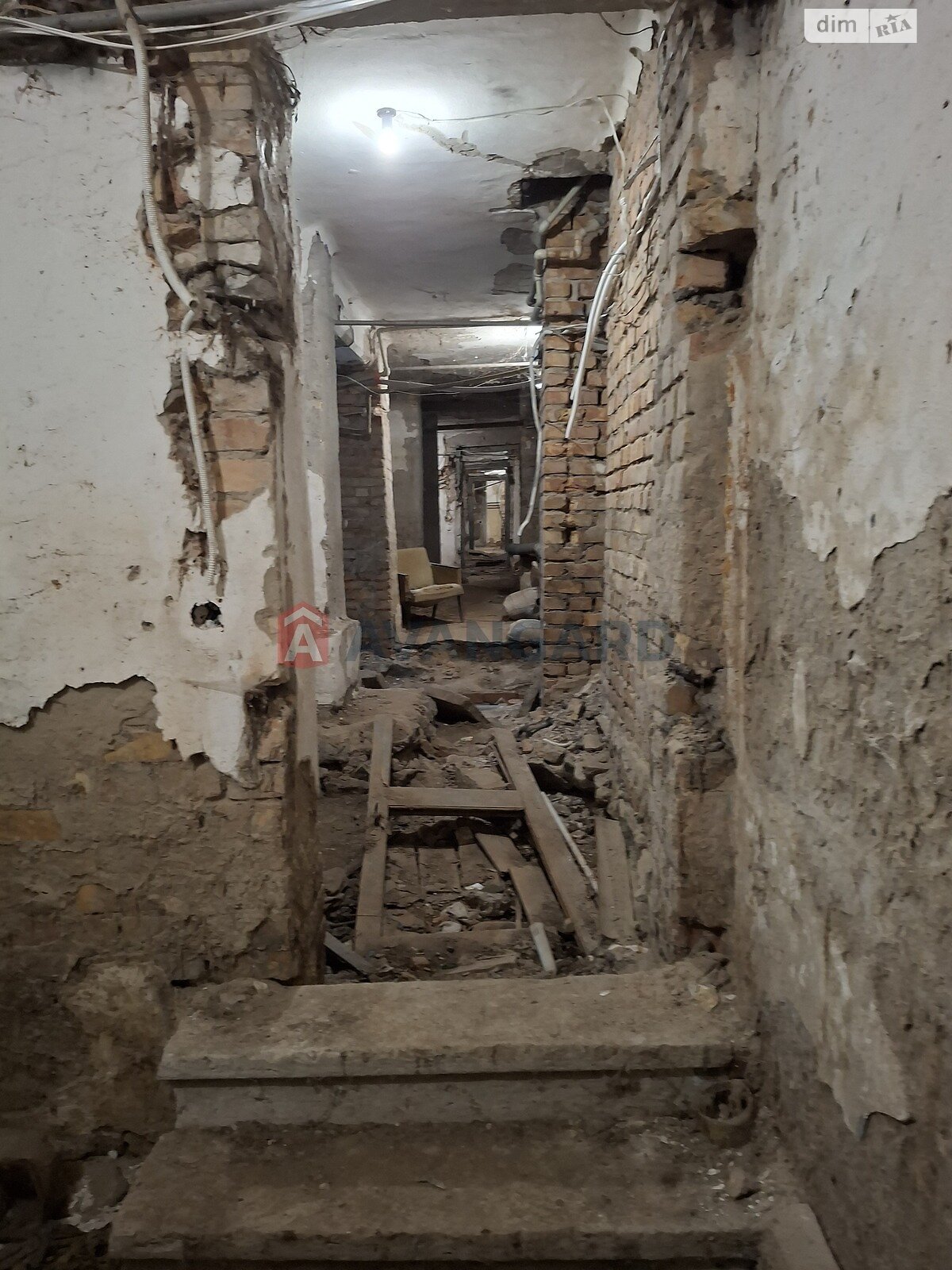 Специальное помещение в Запорожье, продажа по Соборный пр. 171, район Вознесеновский (Орджоникидзевский), цена: 5 000 долларов за объект фото 1