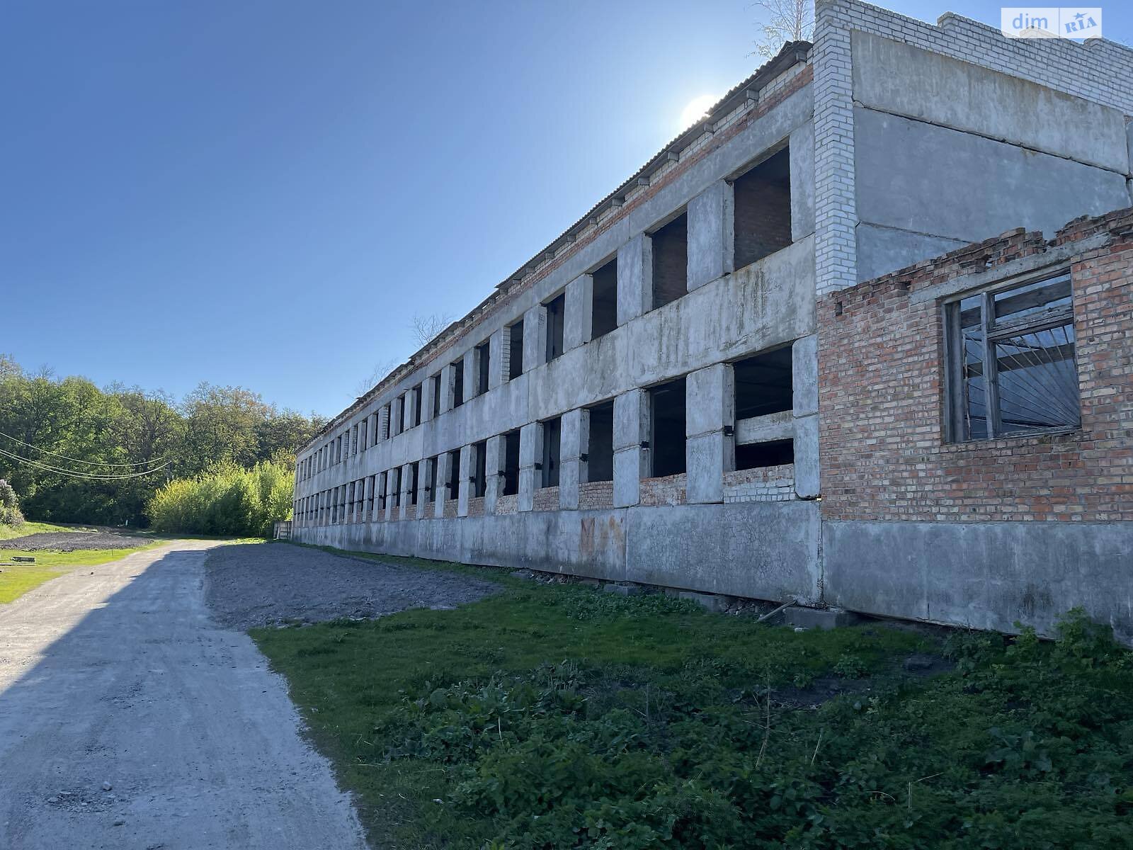 Специальное помещение в Згуровке, продажа по Тракторная улица 12, район Згуровка, цена: 1 000 долларов за объект фото 1 Специальное помещение в Згуровке, продажа по Тракторная улица 12, район Згуровка, цена: 1 000 долларов за объект фото 1