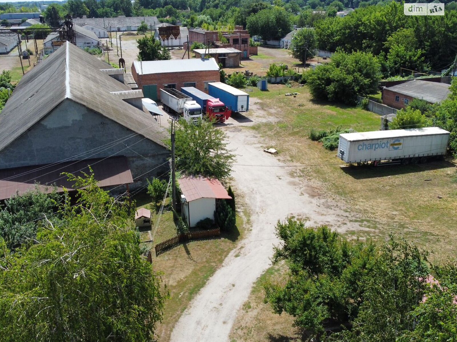 Специальное помещение в Згуровке, продажа по Тракторная улица 12, район Згуровка, цена: 1 000 долларов за объект фото 1 Специальное помещение в Згуровке, продажа по Тракторная улица 12, район Згуровка, цена: 1 000 долларов за объект фото 1