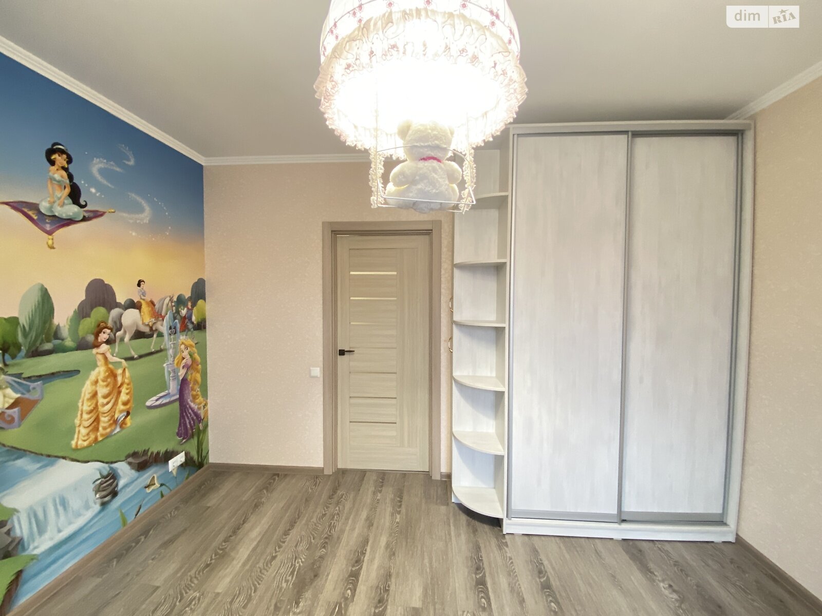 двухэтажный таунхаус, 131 кв. м, кирпич. Продажа в Агрономичном фото 1 двухэтажный таунхаус, 131 кв. м, кирпич. Продажа в Агрономичном фото 1