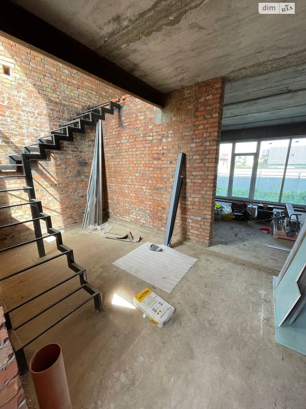 двухэтажный таунхаус, 110 кв. м, кирпич. Продажа в Агрономичном фото 1