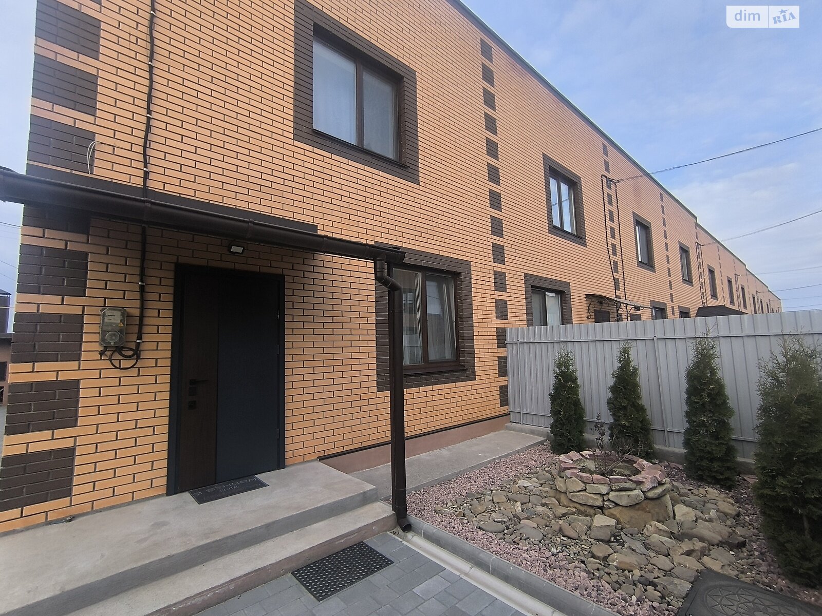 двоповерховий таунхаус, 104.3 кв. м, цегла. Продаж у Агрономічному фото 1 двоповерховий таунхаус, 104.3 кв. м, цегла. Продаж у Агрономічному фото 1
