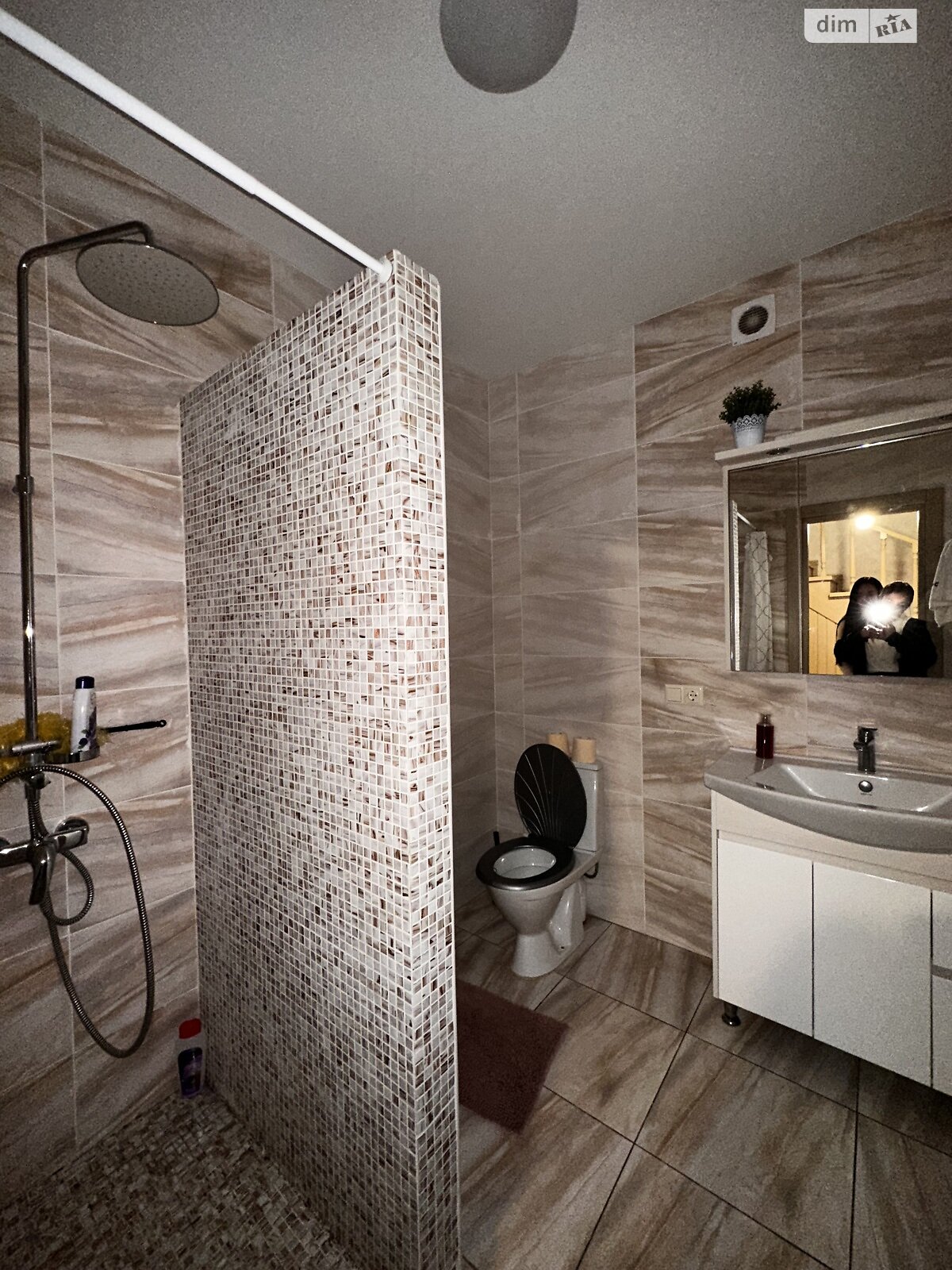 двоповерховий таунхаус, 124 кв. м, цегла. Продаж у Агрономічному фото 1 двоповерховий таунхаус, 124 кв. м, цегла. Продаж у Агрономічному фото 1