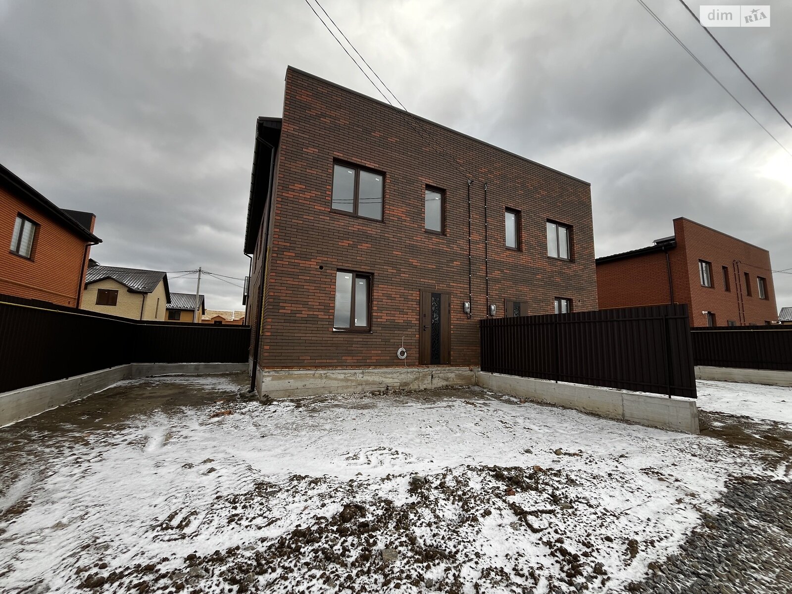 двоповерховий таунхаус, 70 кв. м, цегла. Продаж у Агрономічному фото 1 двоповерховий таунхаус, 70 кв. м, цегла. Продаж у Агрономічному фото 1