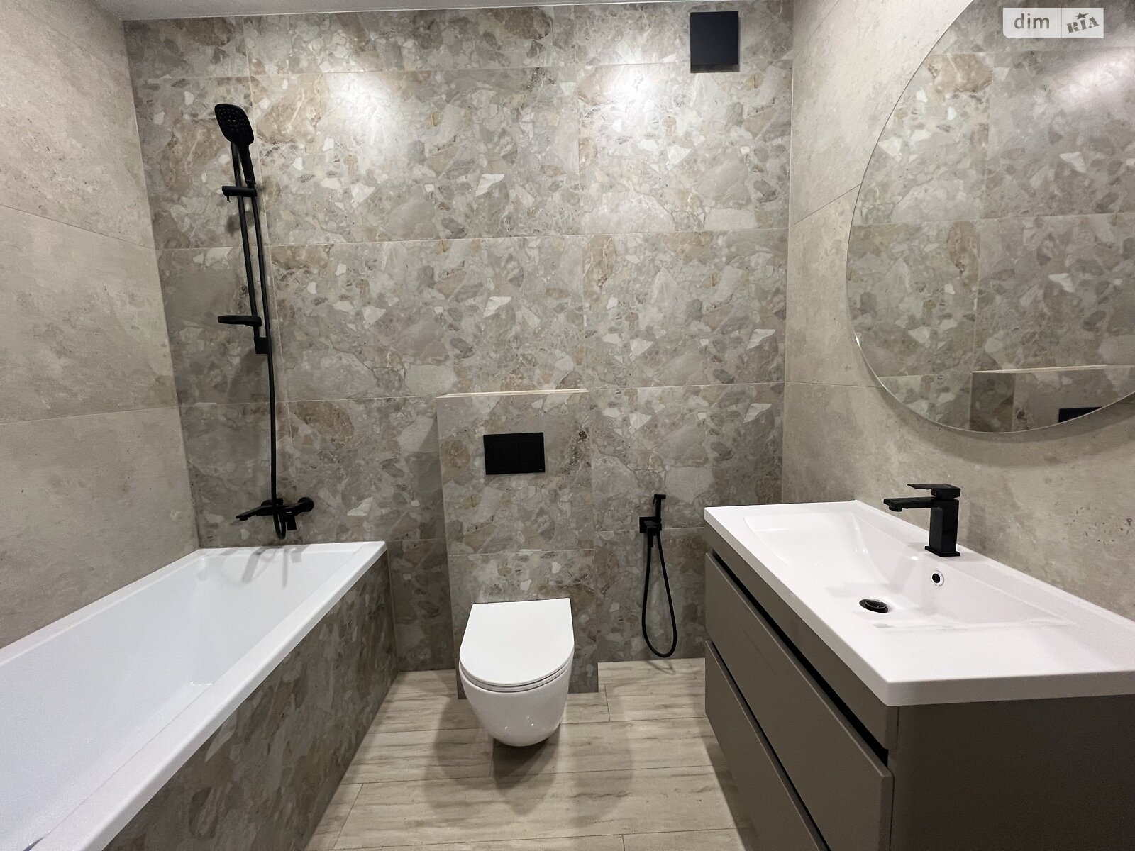 двоповерховий таунхаус, 90 кв. м, кирпич. Продаж у Агрономічному фото 1 двоповерховий таунхаус, 90 кв. м, кирпич. Продаж у Агрономічному фото 1