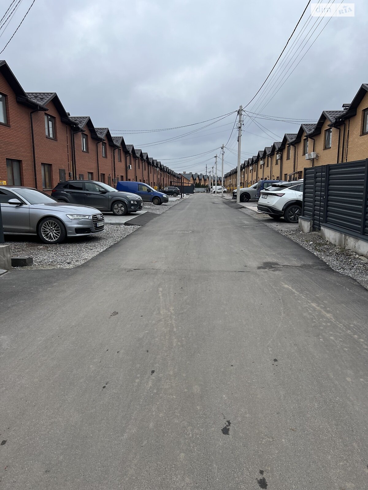 двоповерховий таунхаус, 90 кв. м, кирпич. Продаж у Агрономічному фото 1 двоповерховий таунхаус, 90 кв. м, кирпич. Продаж у Агрономічному фото 1