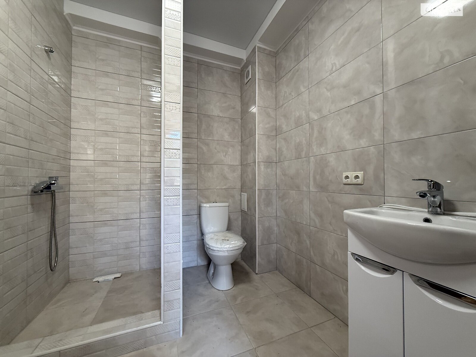 двухэтажный таунхаус, 110 кв. м, кирпич. Продажа в Агрономичном фото 1 двухэтажный таунхаус, 110 кв. м, кирпич. Продажа в Агрономичном фото 1