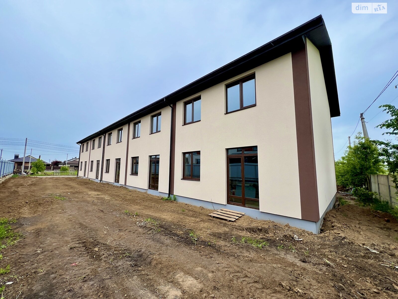 двухэтажный таунхаус, 110 кв. м, кирпич. Продажа в Агрономичном фото 1