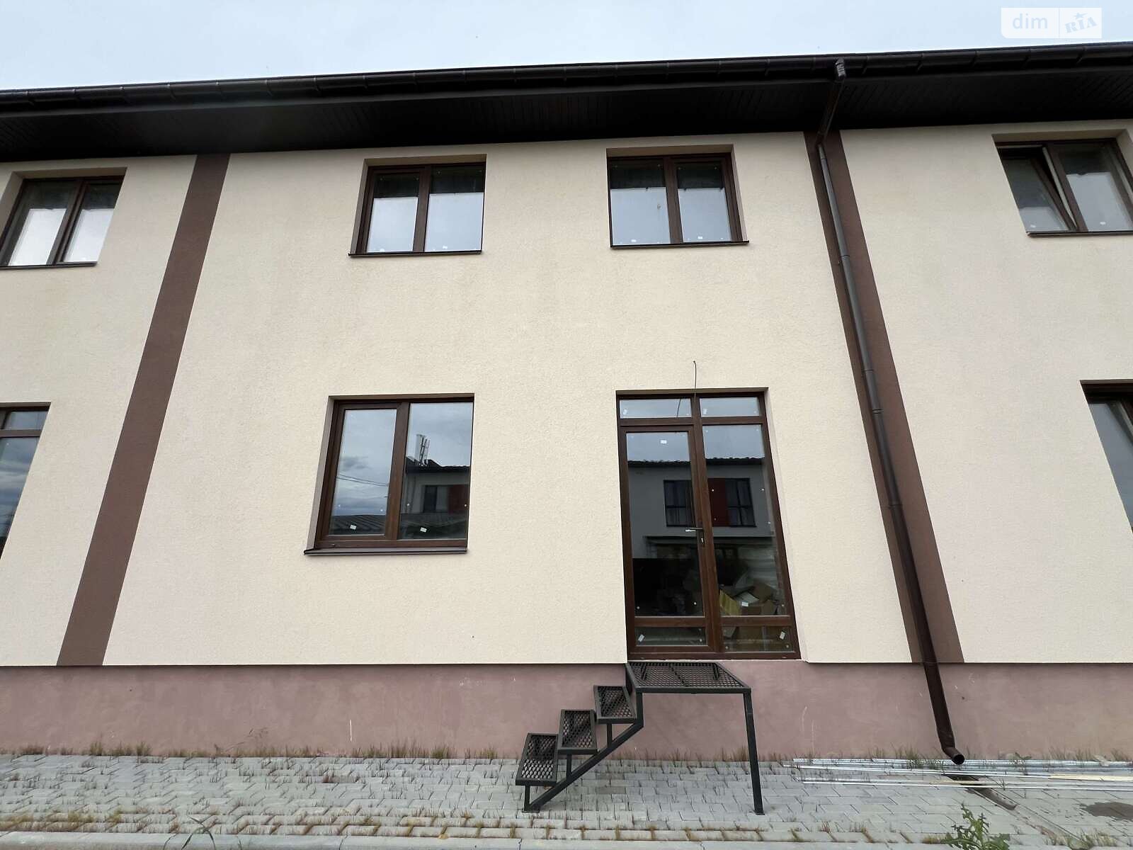 двухэтажный таунхаус, 100 кв. м, кирпич. Продажа в Агрономичном фото 1 двухэтажный таунхаус, 100 кв. м, кирпич. Продажа в Агрономичном фото 1