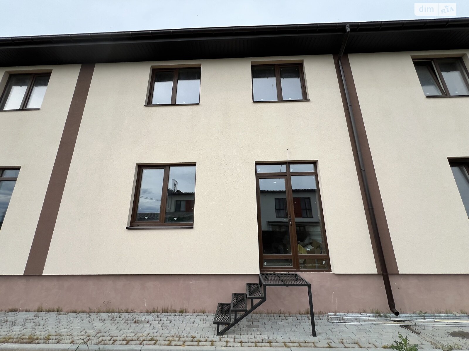 двухэтажный таунхаус, 100 кв. м, кирпич. Продажа в Агрономичном фото 1 двухэтажный таунхаус, 100 кв. м, кирпич. Продажа в Агрономичном фото 1