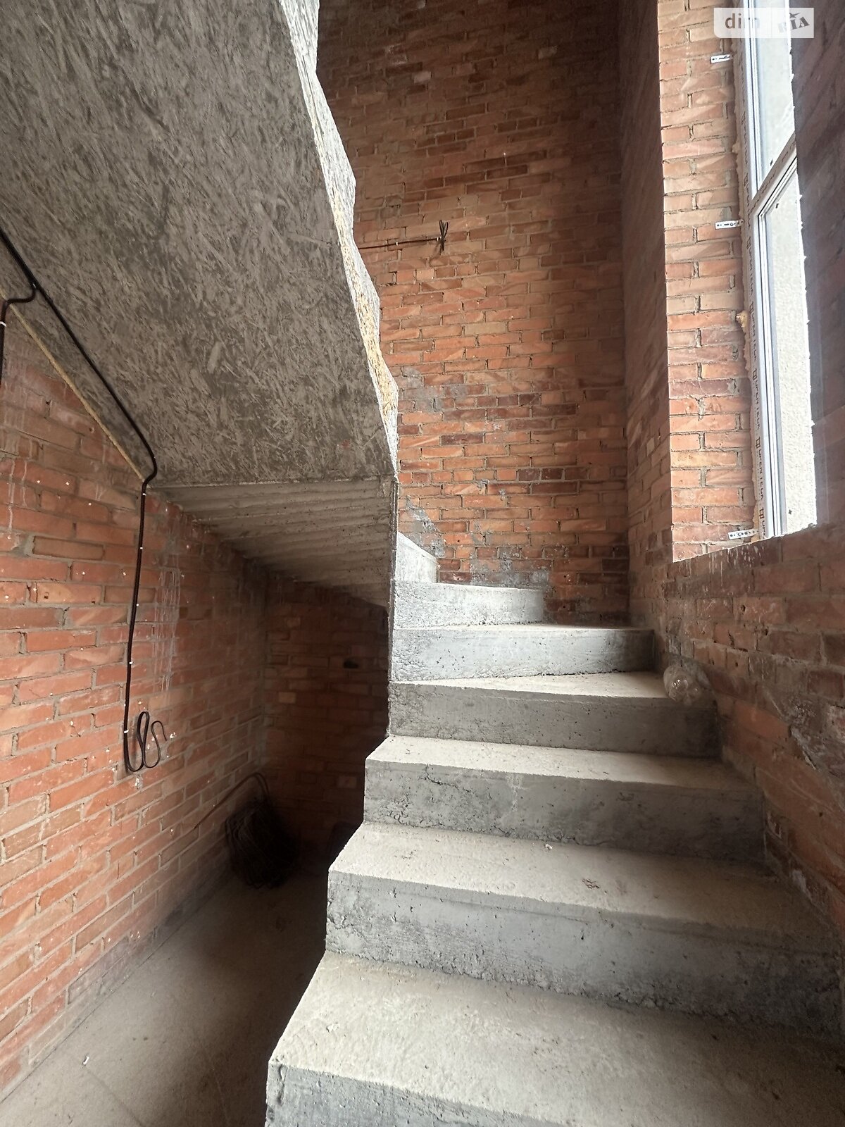 двухэтажный таунхаус, 100 кв. м, кирпич. Продажа в Агрономичном фото 1 двухэтажный таунхаус, 100 кв. м, кирпич. Продажа в Агрономичном фото 1