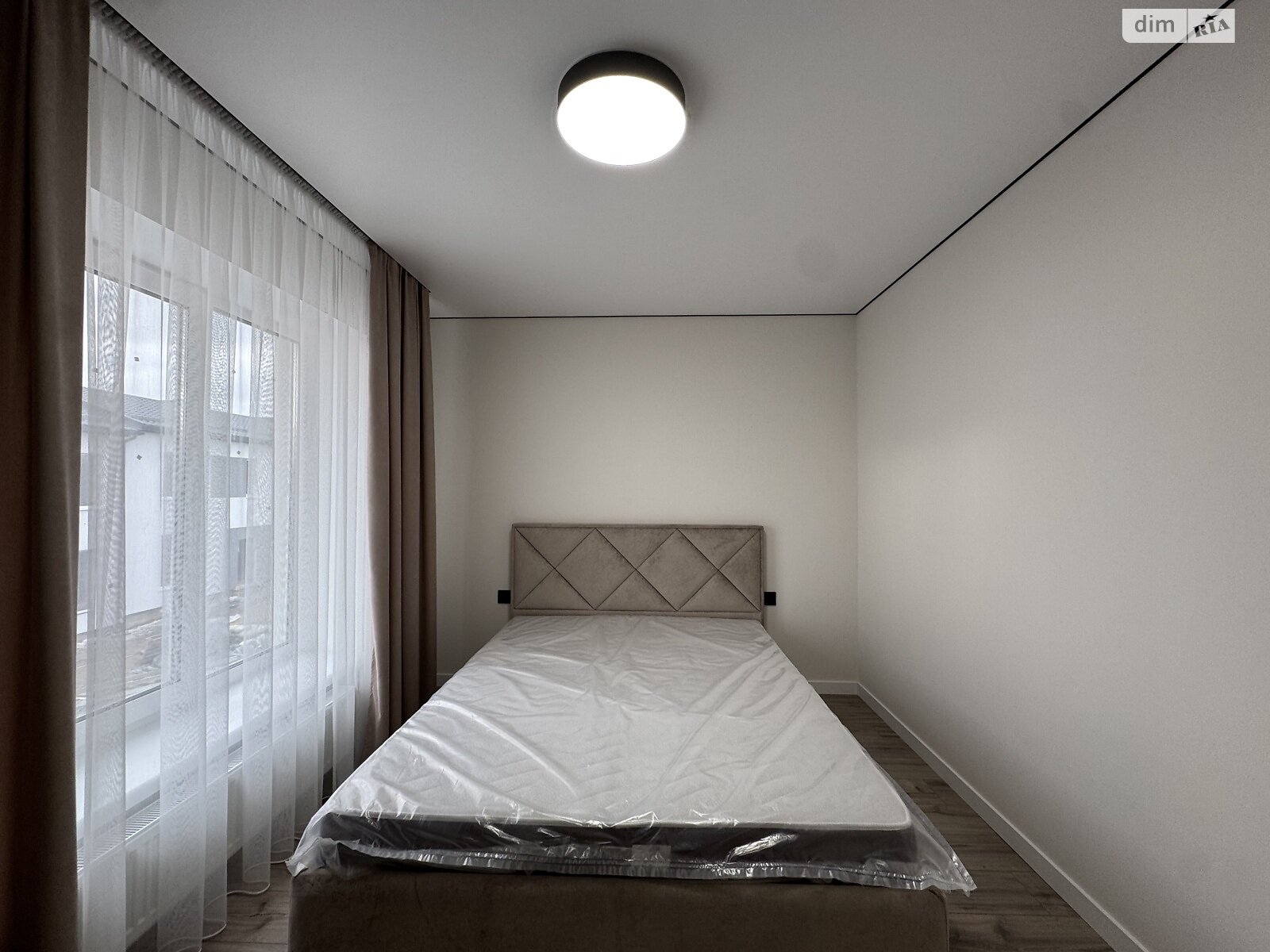 двухэтажный таунхаус, 100 кв. м, кирпич. Продажа в Агрономичном фото 1