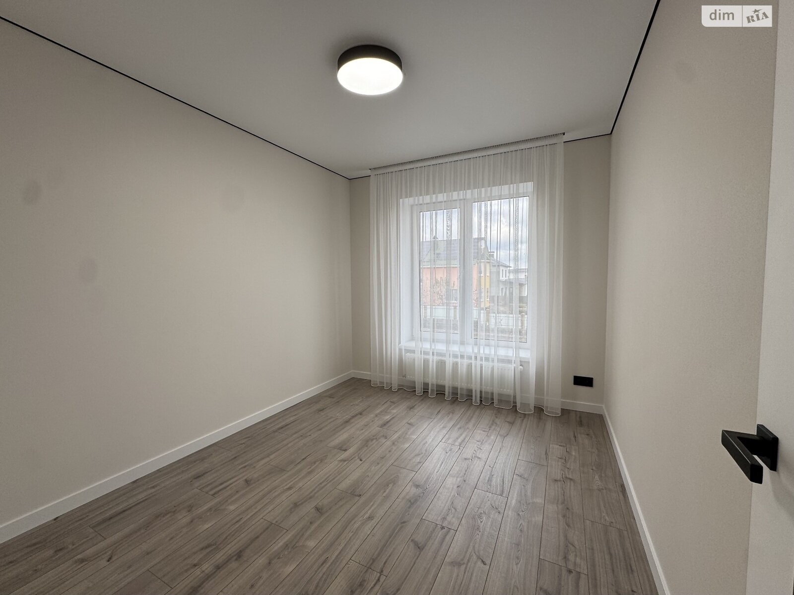 двухэтажный таунхаус, 100 кв. м, кирпич. Продажа в Агрономичном фото 1