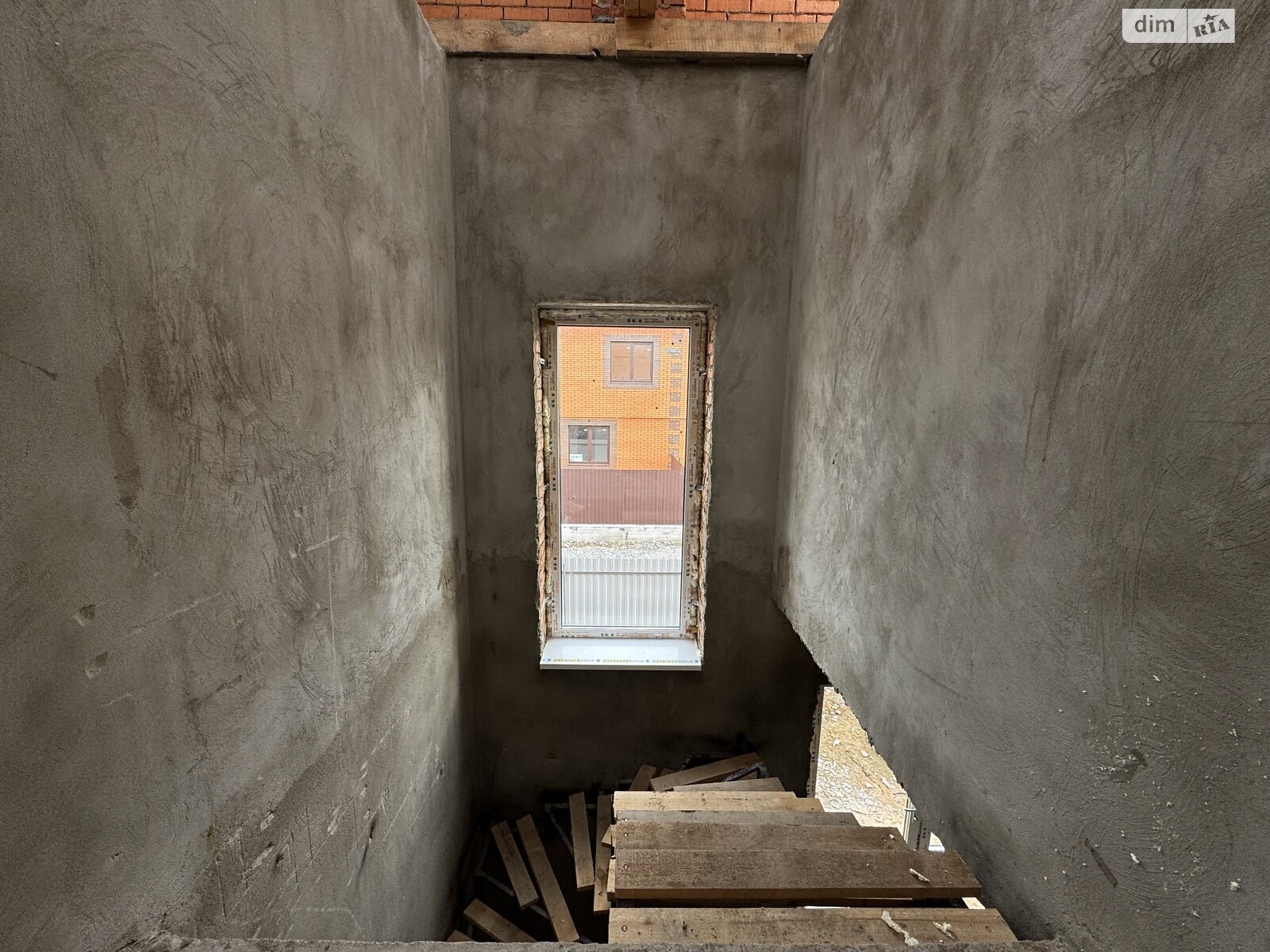 двухэтажный таунхаус, 1.3 кв. м, кирпич. Продажа в Агрономичном фото 1