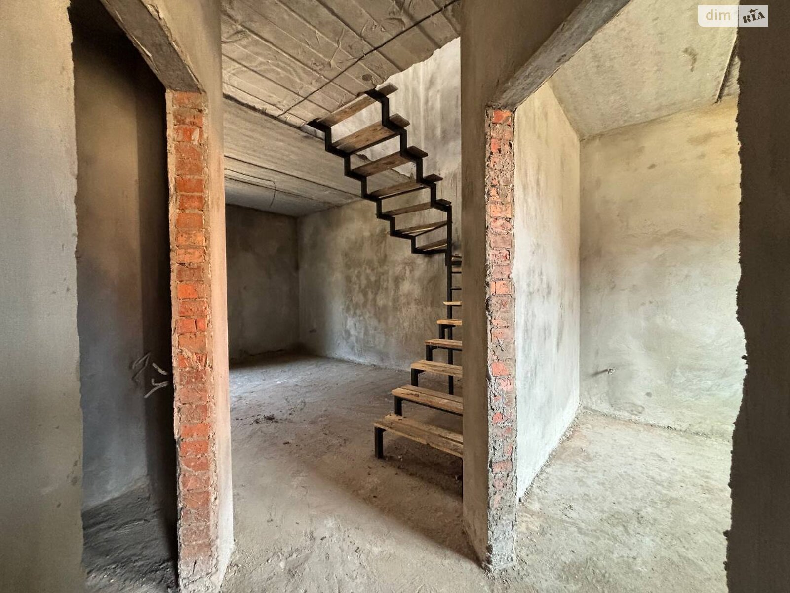 двухэтажный таунхаус, 90 кв. м, кирпич. Продажа в Агрономичном фото 1