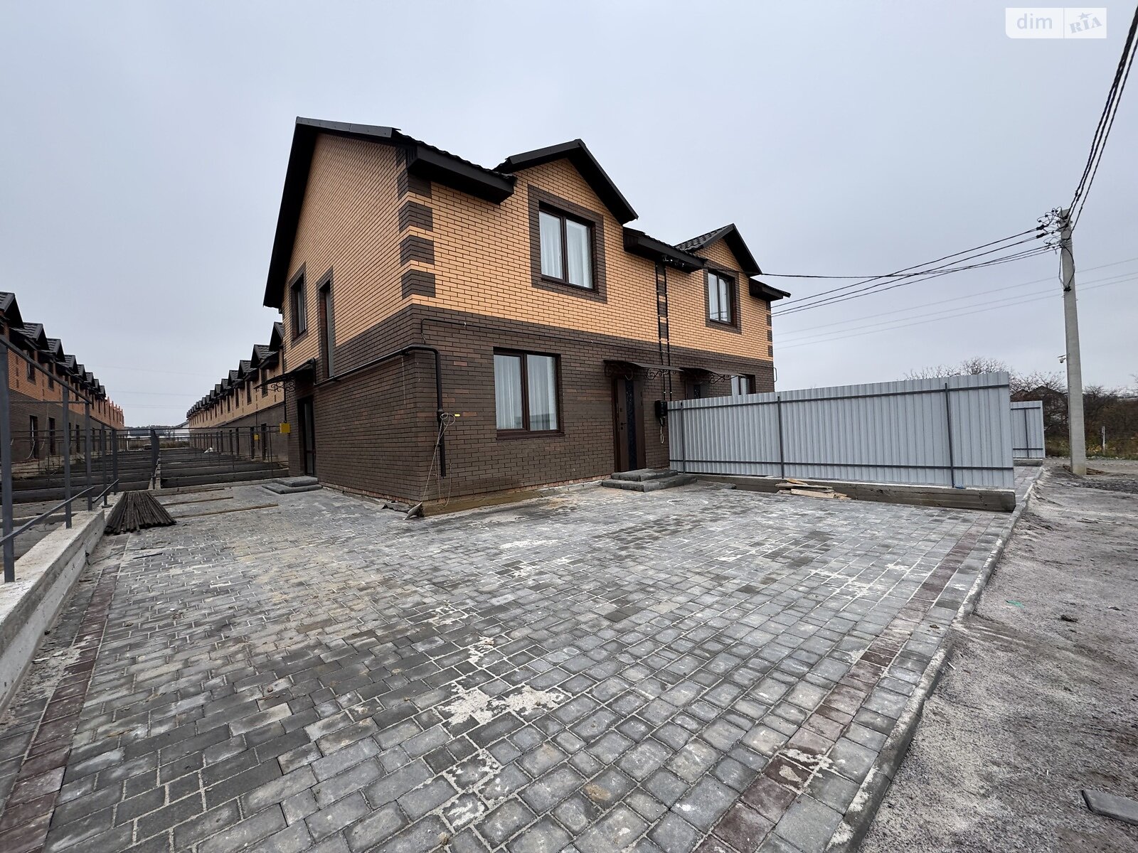 двухэтажный таунхаус, 90 кв. м, кирпич. Продажа в Агрономичном фото 1 двухэтажный таунхаус, 90 кв. м, кирпич. Продажа в Агрономичном фото 1