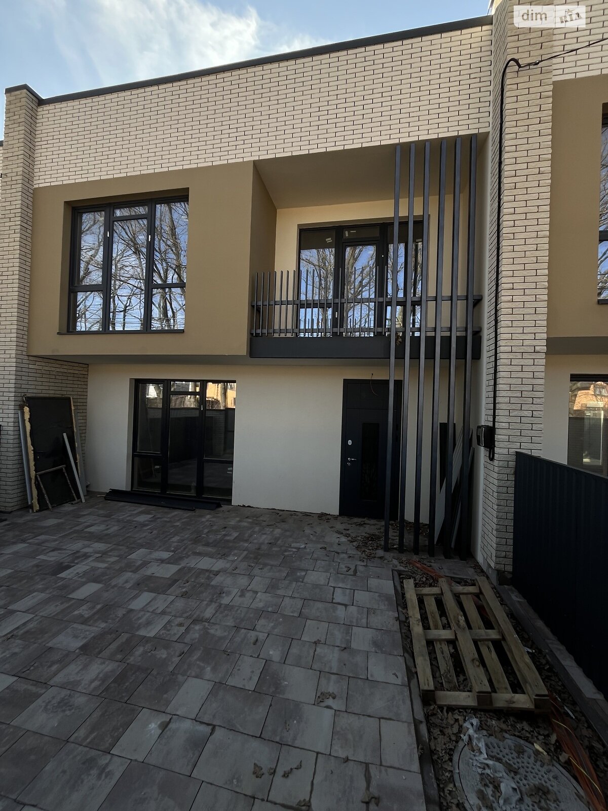 двоповерховий таунхаус, 100 кв. м, кирпич. Продаж у Агрономічному фото 1 двоповерховий таунхаус, 100 кв. м, кирпич. Продаж у Агрономічному фото 1