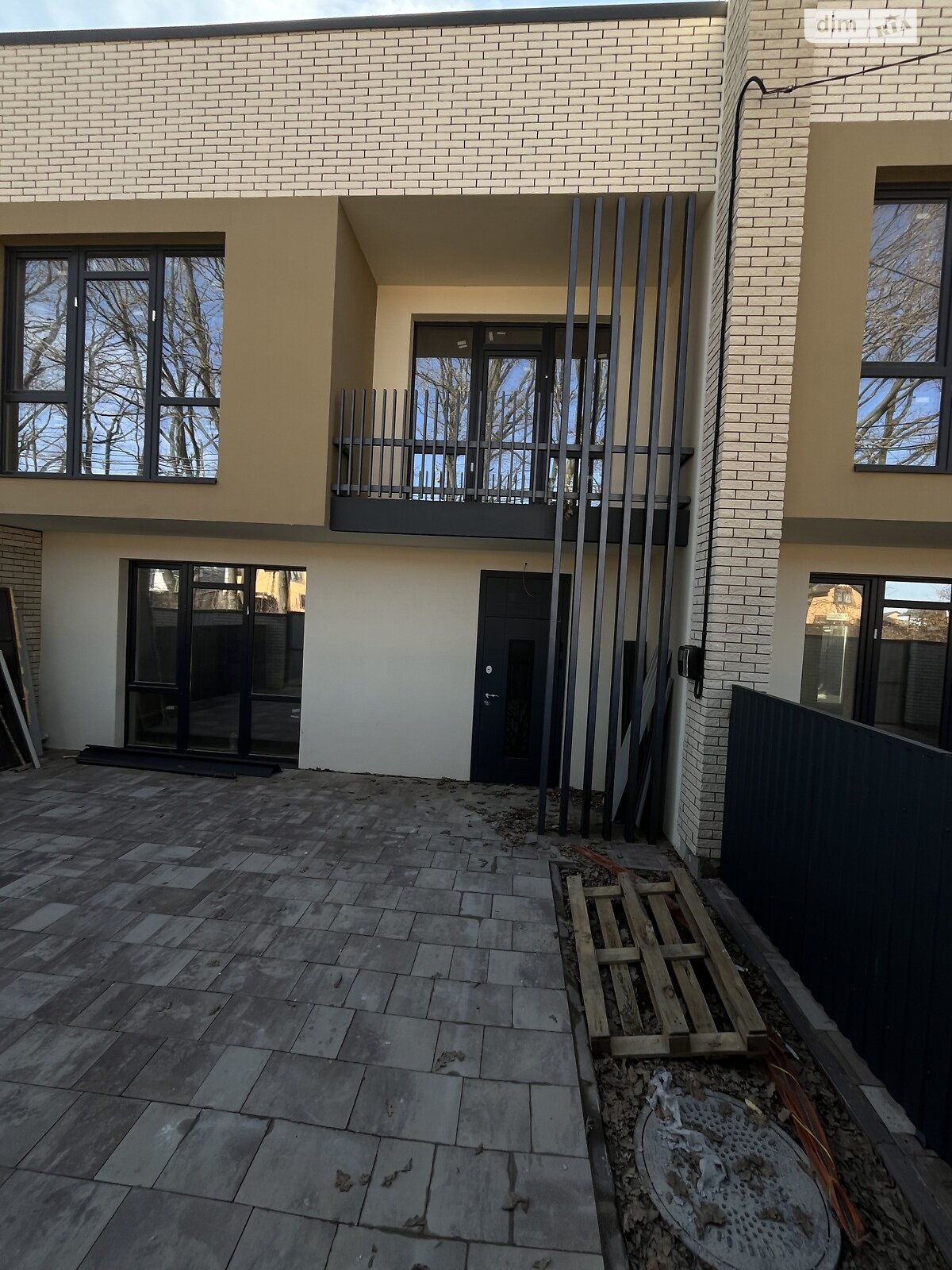 двоповерховий таунхаус, 100 кв. м, кирпич. Продаж у Агрономічному фото 1 двоповерховий таунхаус, 100 кв. м, кирпич. Продаж у Агрономічному фото 1