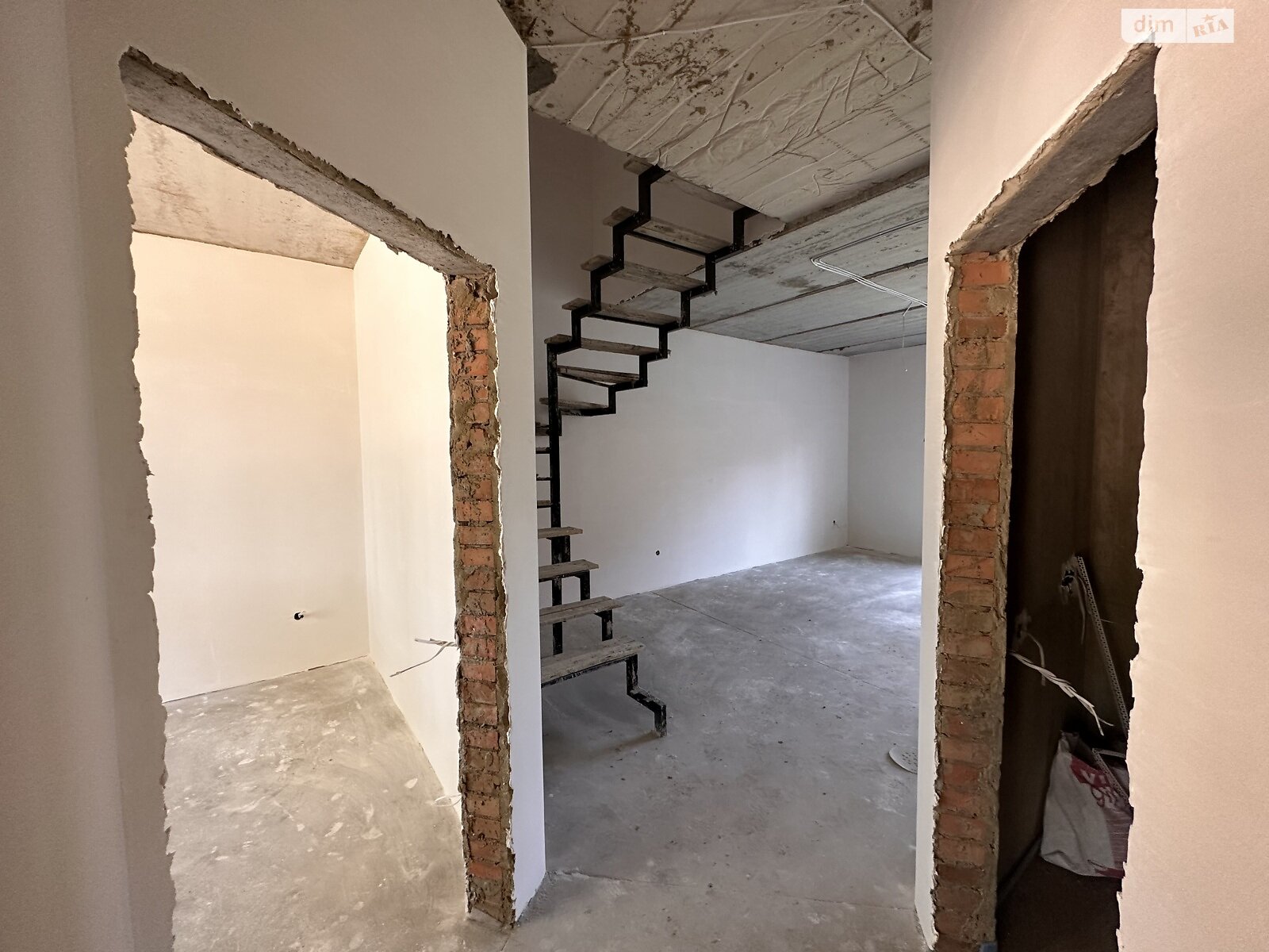 двоповерховий таунхаус, 105 кв. м, кирпич. Продаж у Агрономічному фото 1 двоповерховий таунхаус, 105 кв. м, кирпич. Продаж у Агрономічному фото 1