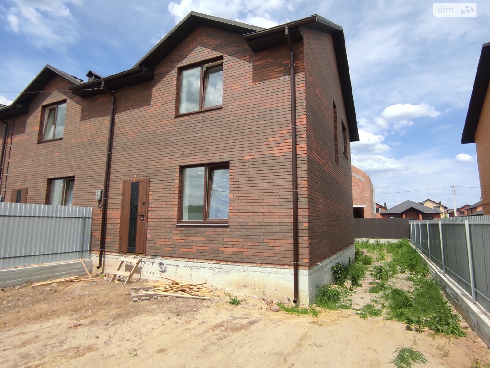 двухэтажный таунхаус, 100 кв. м, кирпич. Продажа в Агрономичном фото 1 двухэтажный таунхаус, 100 кв. м, кирпич. Продажа в Агрономичном фото 1