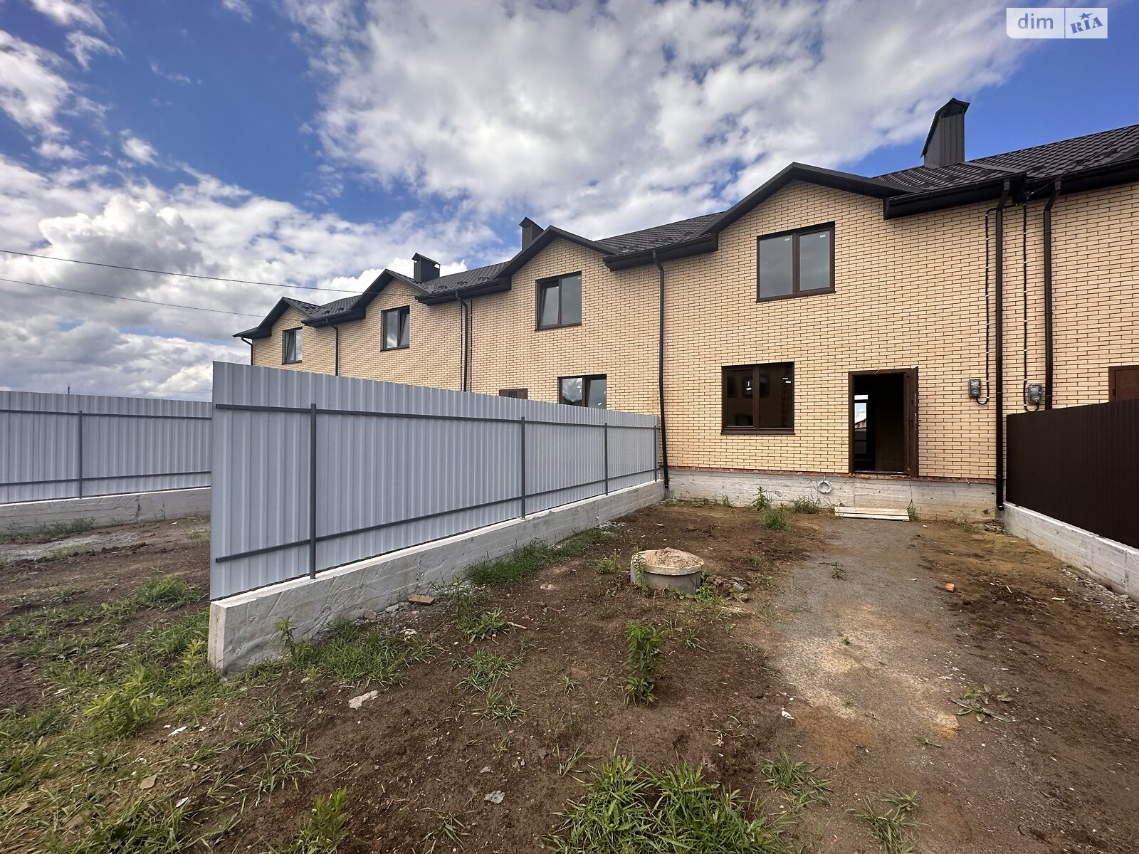 двухэтажный таунхаус, 105 кв. м, кирпич. Продажа в Агрономичном фото 1 двухэтажный таунхаус, 105 кв. м, кирпич. Продажа в Агрономичном фото 1