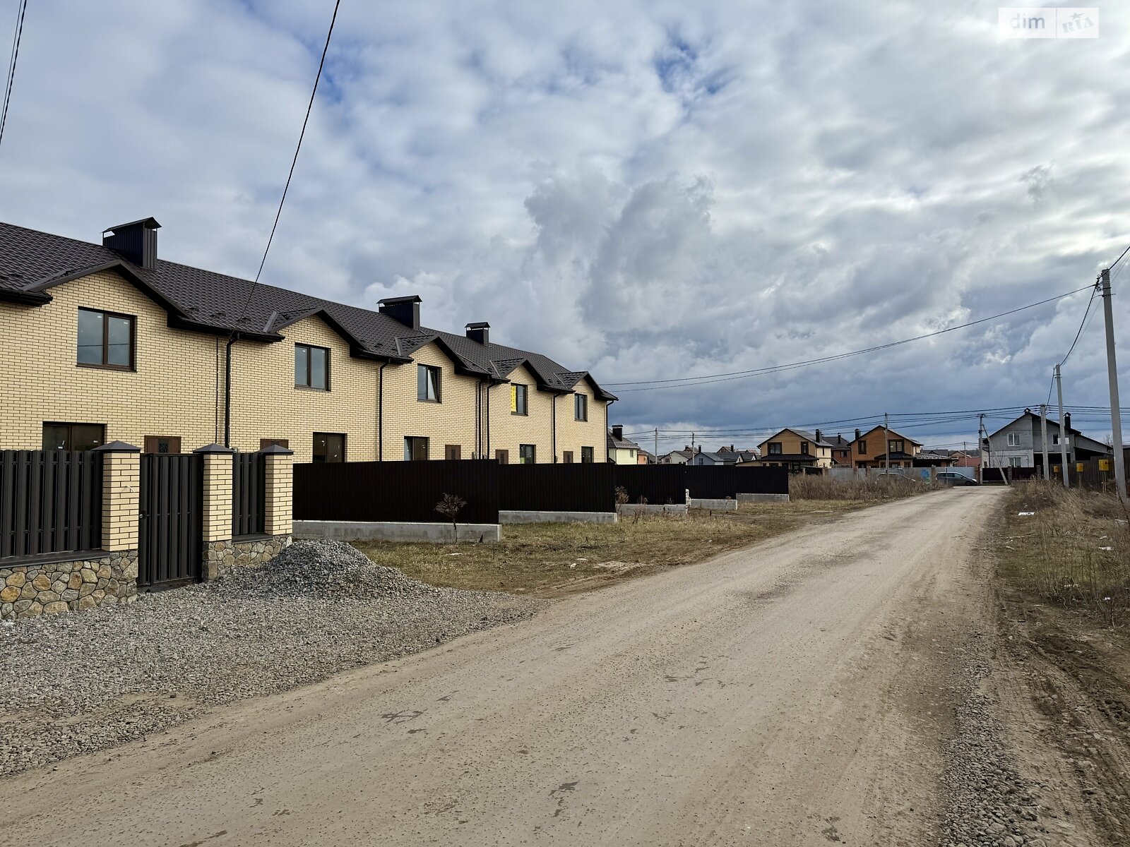двухэтажный таунхаус, 105 кв. м, кирпич. Продажа в Агрономичном фото 1 двухэтажный таунхаус, 105 кв. м, кирпич. Продажа в Агрономичном фото 1
