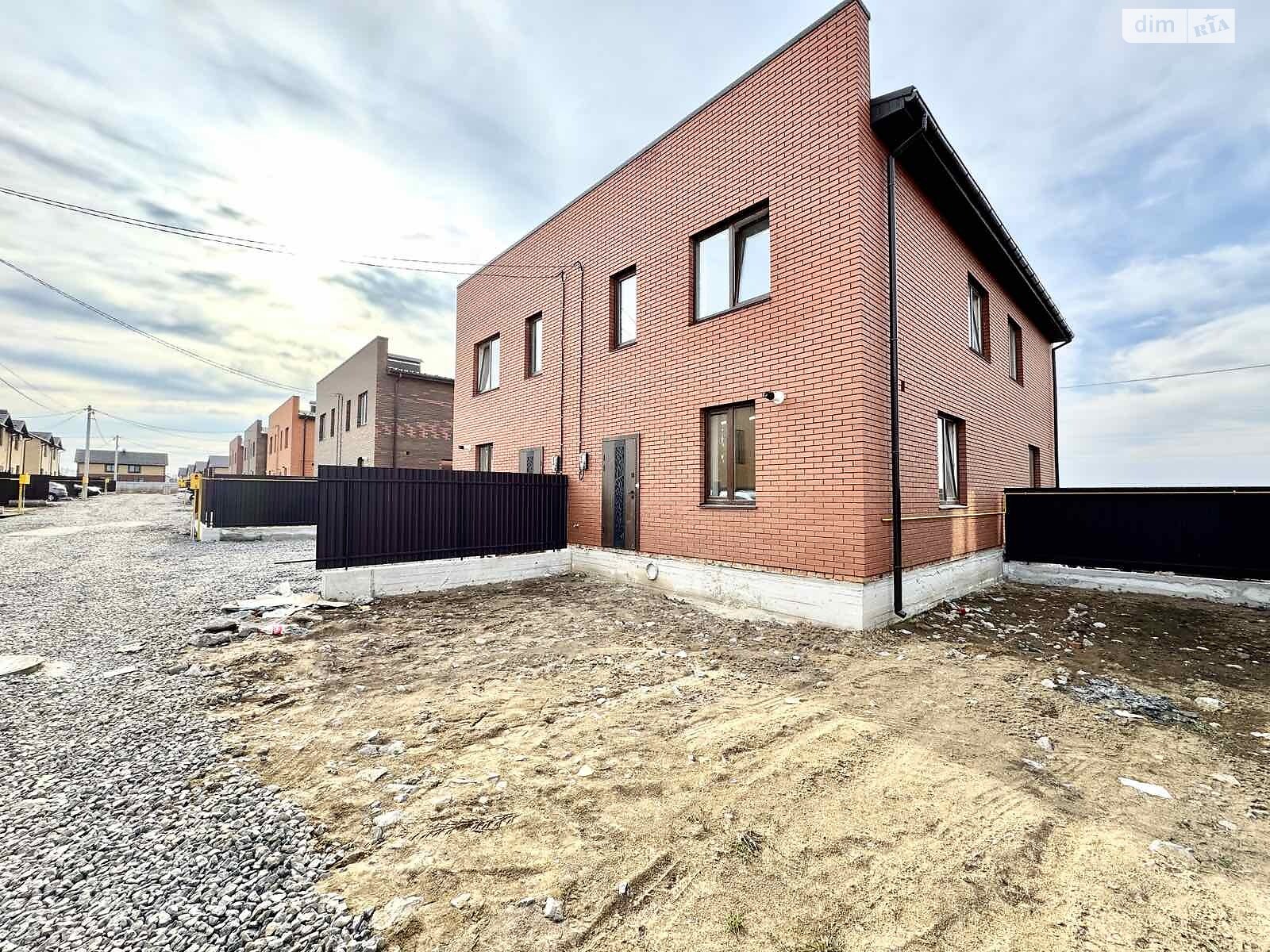 двухэтажный таунхаус, 70 кв. м, кирпич. Продажа в Агрономичном фото 1 двухэтажный таунхаус, 70 кв. м, кирпич. Продажа в Агрономичном фото 1