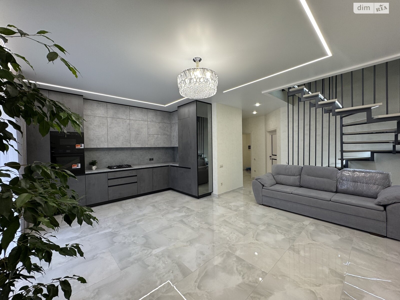 двоповерховий таунхаус, 105 кв. м, цегла. Продаж у Агрономічному фото 1 двоповерховий таунхаус, 105 кв. м, цегла. Продаж у Агрономічному фото 1