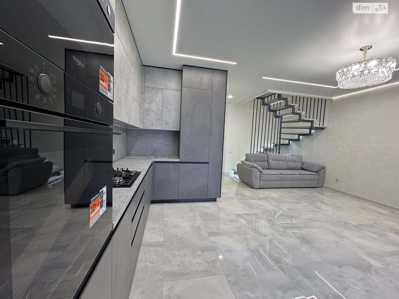 двоповерховий таунхаус, 105 кв. м, цегла. Продаж у Агрономічному фото 1 двоповерховий таунхаус, 105 кв. м, цегла. Продаж у Агрономічному фото 1