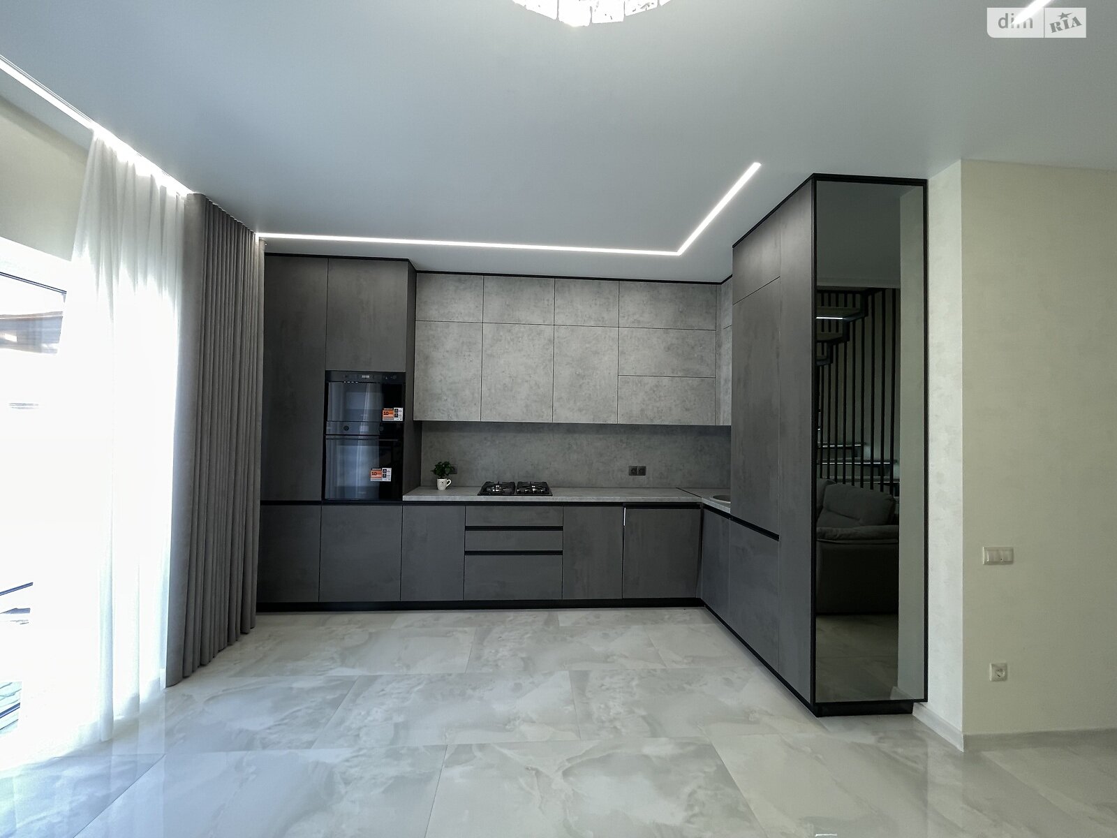 двоповерховий таунхаус, 103 кв. м, цегла. Продаж у Агрономічному фото 1 двоповерховий таунхаус, 103 кв. м, цегла. Продаж у Агрономічному фото 1
