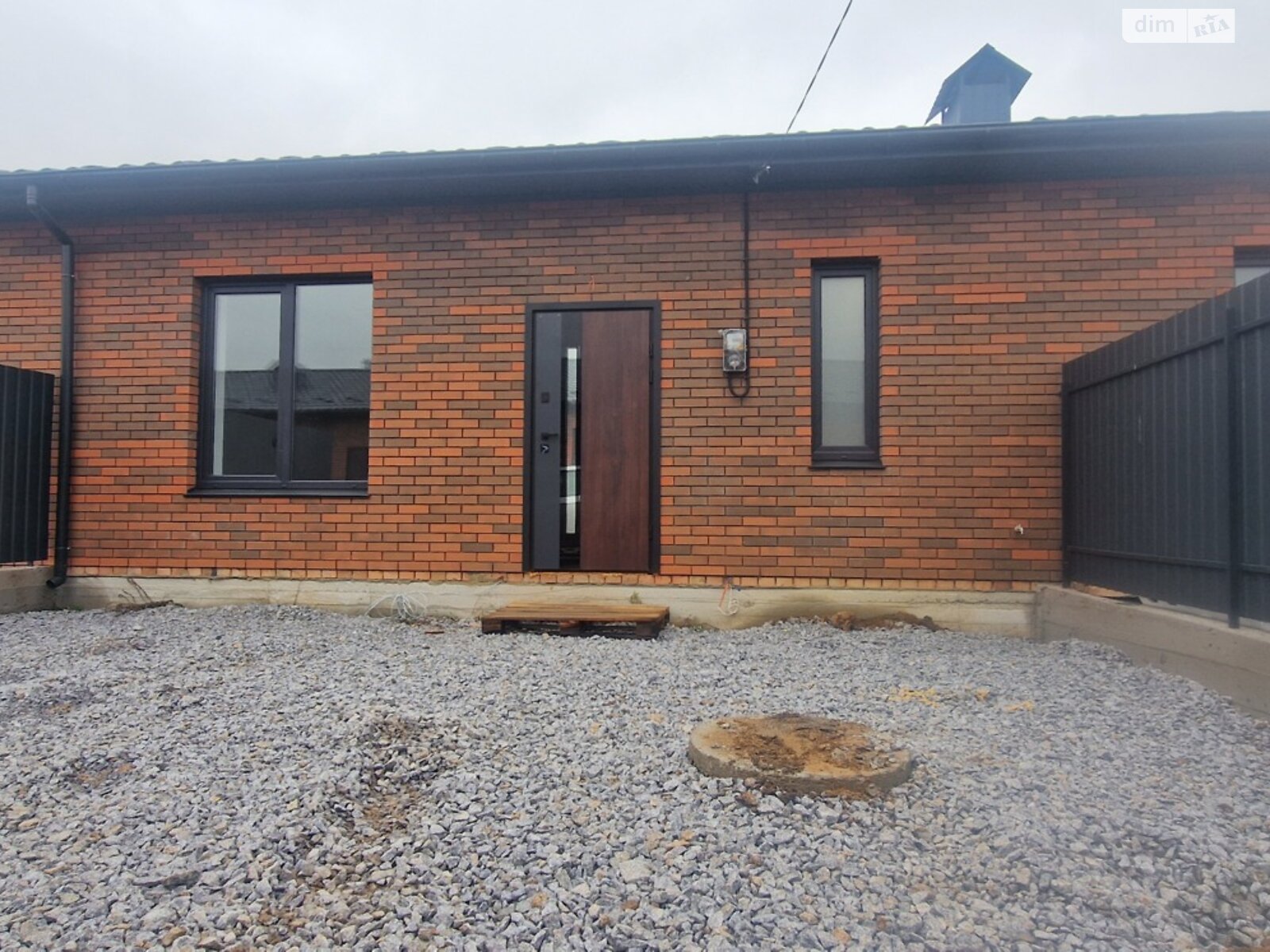 одноэтажный таунхаус, 70 кв. м, кирпич. Продажа в Агрономичном фото 1 одноэтажный таунхаус, 70 кв. м, кирпич. Продажа в Агрономичном фото 1