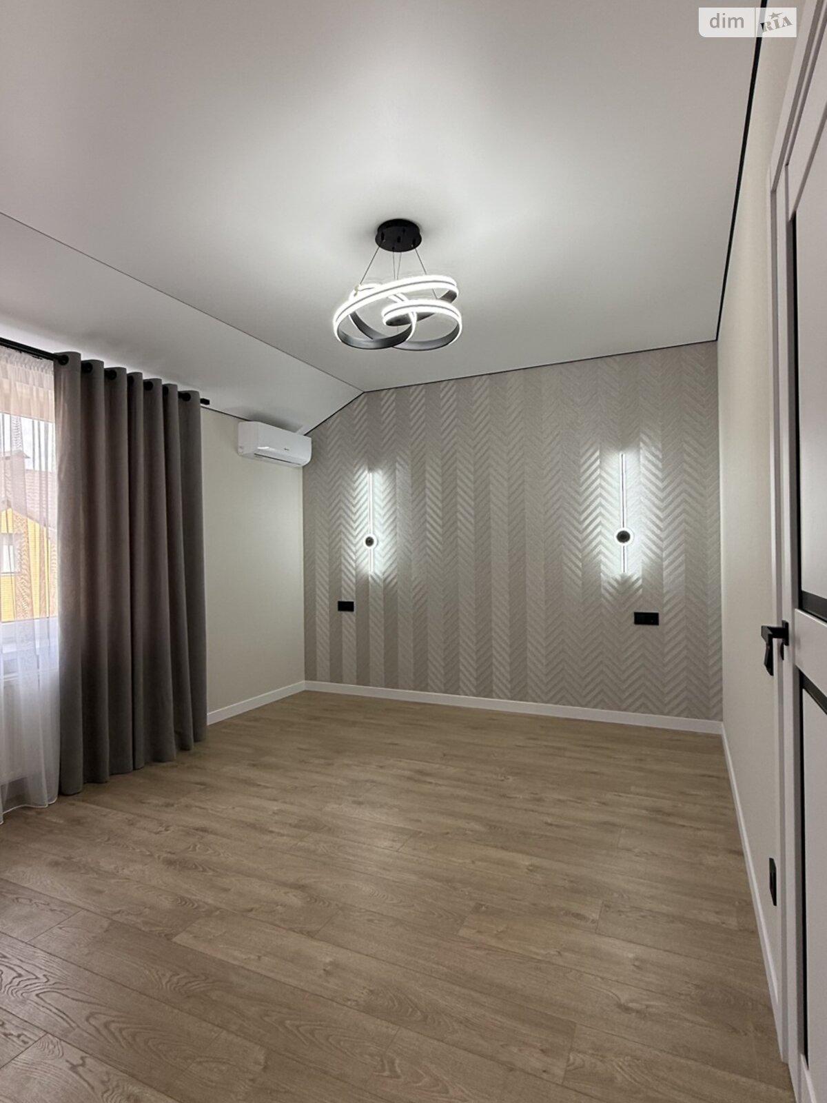 двухэтажный таунхаус, 90 кв. м, кирпич. Продажа в Агрономичном фото 1 двухэтажный таунхаус, 90 кв. м, кирпич. Продажа в Агрономичном фото 1