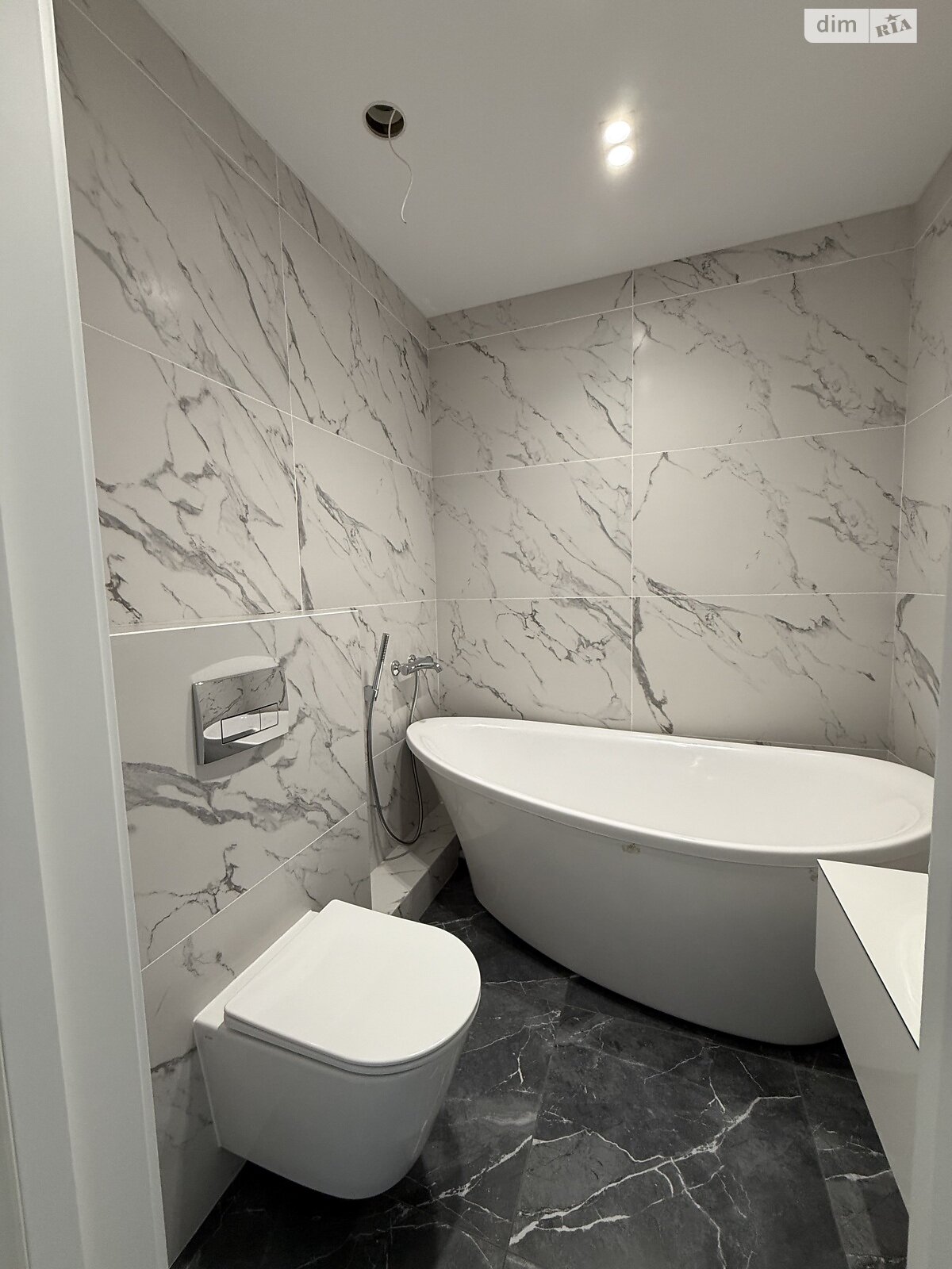 двоповерховий таунхаус, 90 кв. м, кирпич. Продаж у Агрономічному фото 1