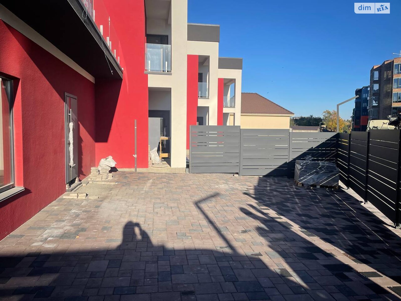 двухэтажный таунхаус, 95 кв. м, кирпич. Продажа в Бармаках фото 1 двухэтажный таунхаус, 95 кв. м, кирпич. Продажа в Бармаках фото 1