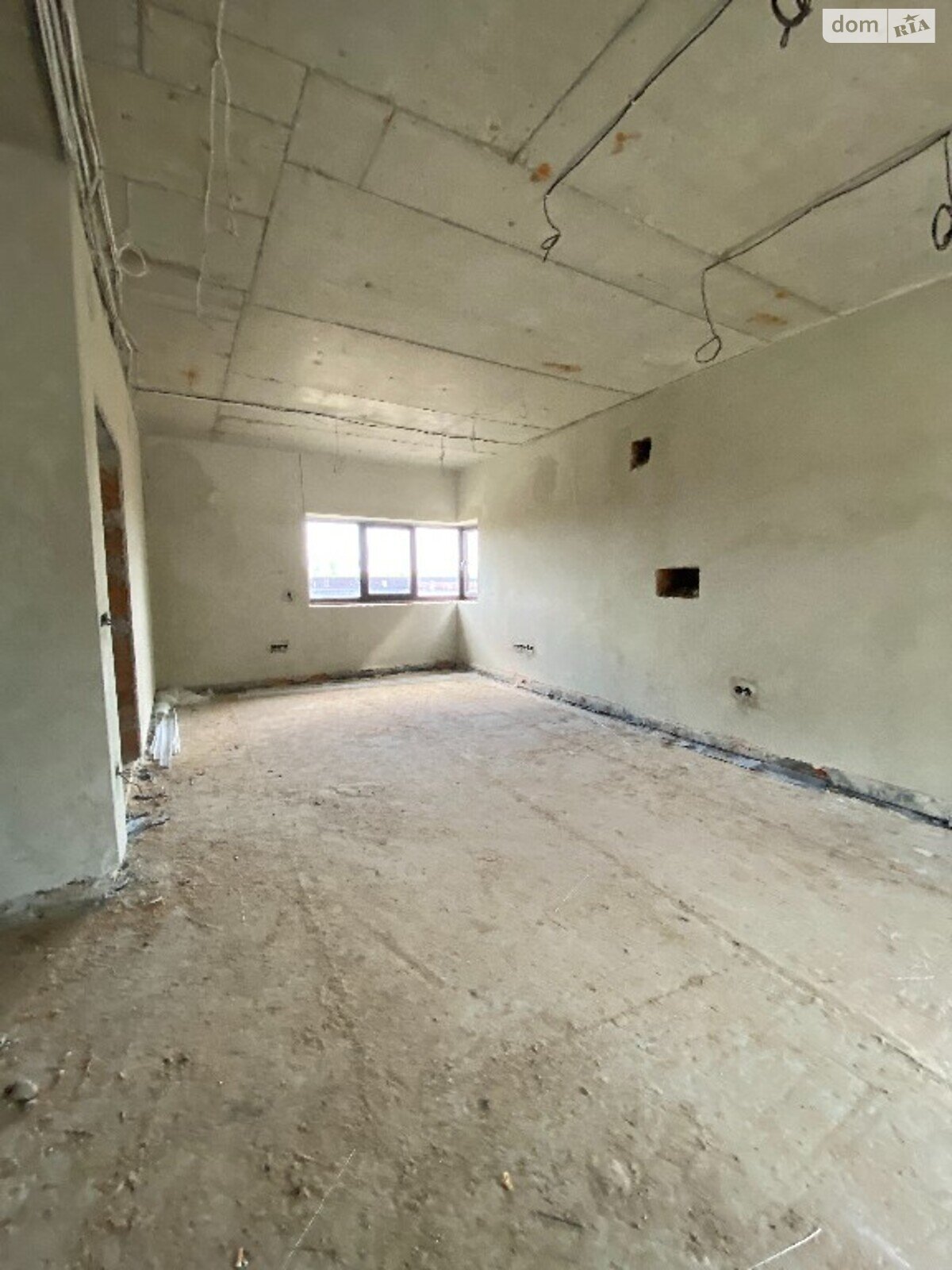 двоповерховий таунхаус з мансардним поверхом, 130.7 кв. м, цегла. Продаж у Басівці фото 1 двоповерховий таунхаус з мансардним поверхом, 130.7 кв. м, цегла. Продаж у Басівці фото 1